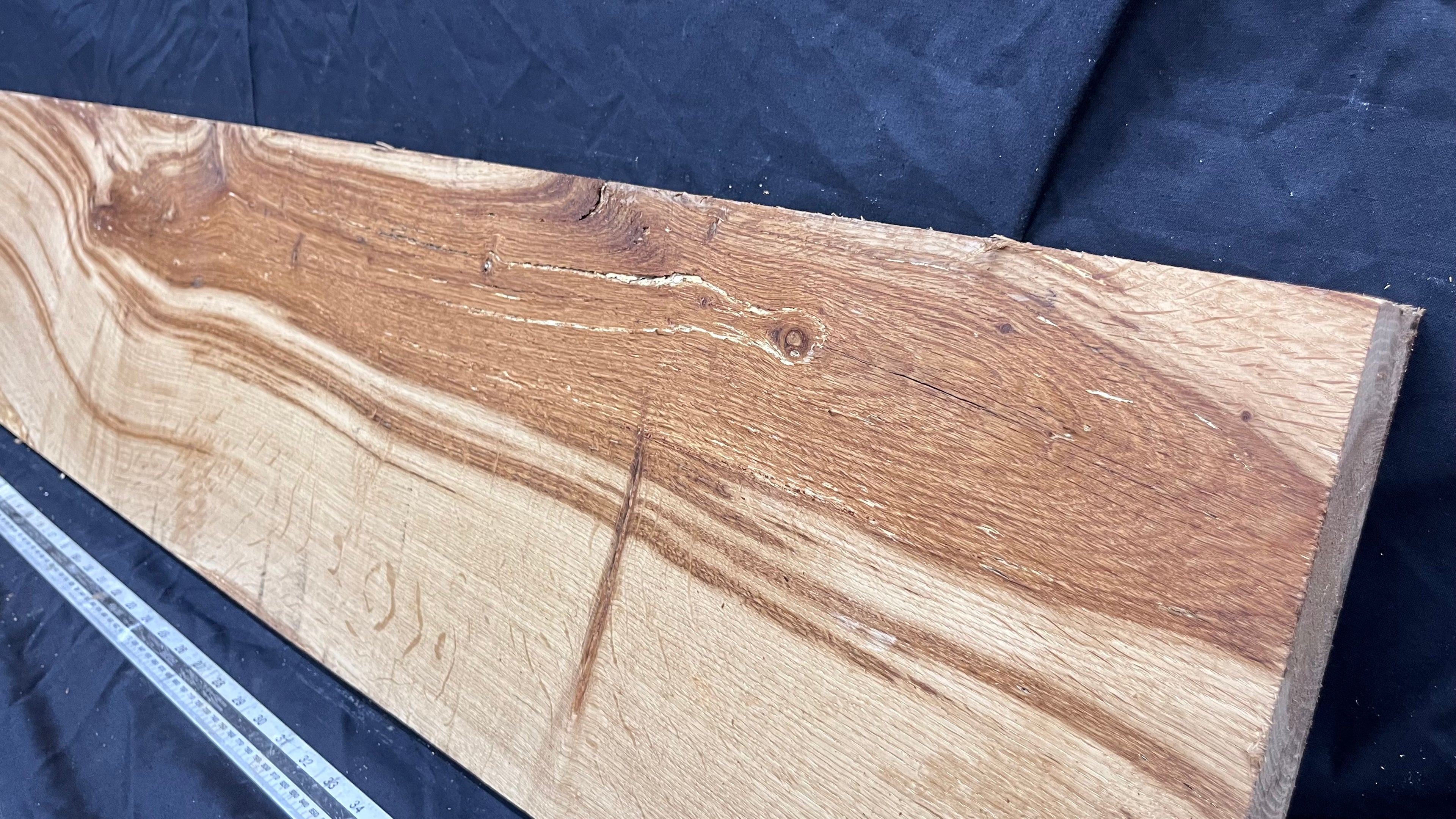 Oak plank, floating shelf, board 1292 L x 279 W x 47 D mm (300)