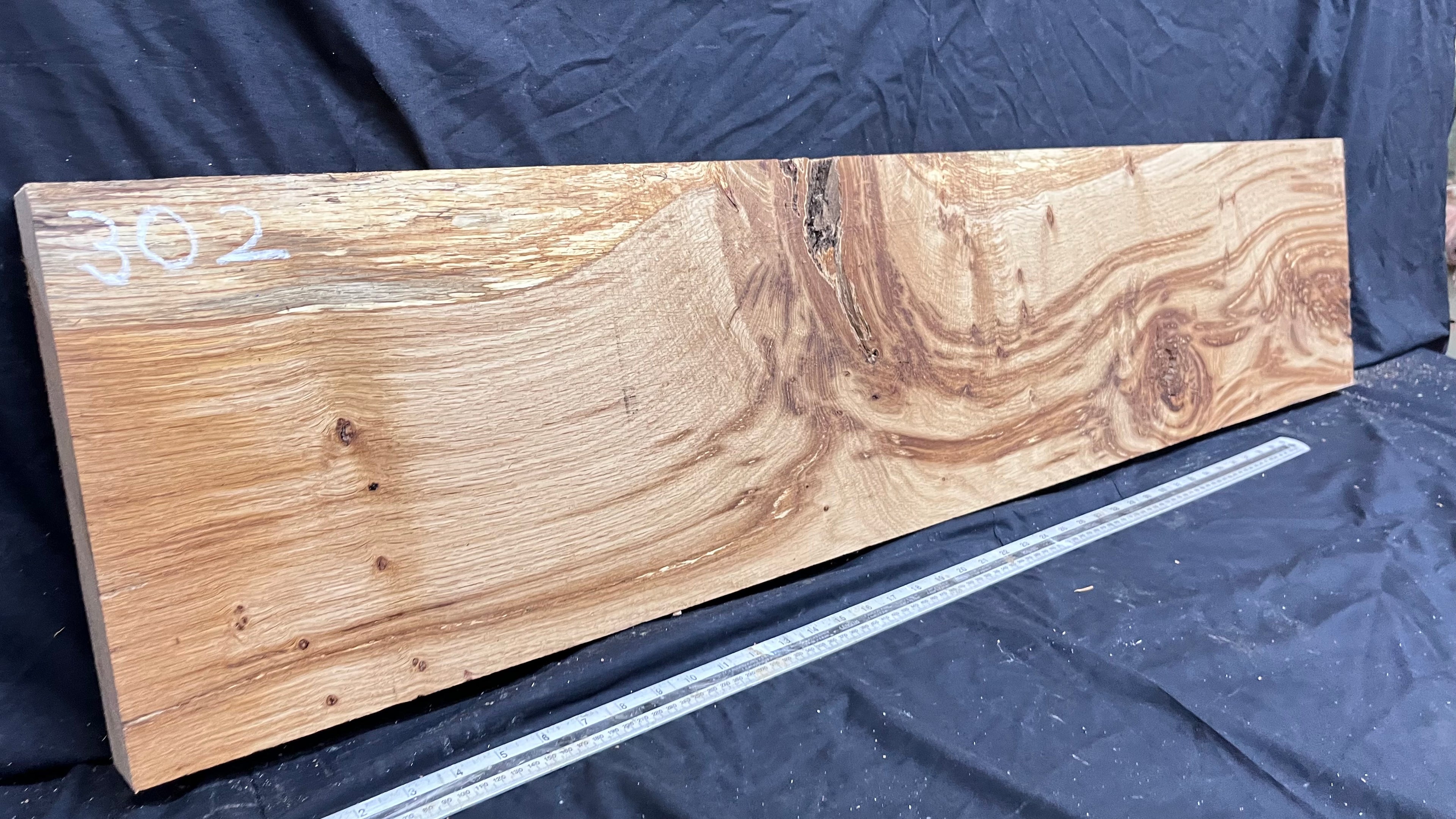 Oak plank, floating shelf, board 1288 L x 279 W x 47 D mm (302)