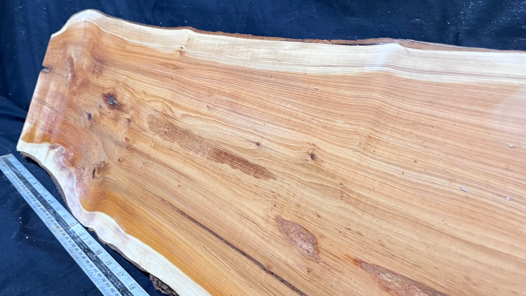 Hardwood yew, slab, board 732 L x 258 W x 43 D mm    (309)