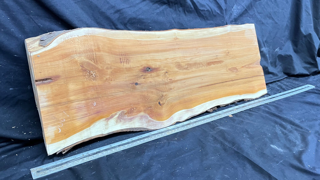 Hardwood yew, slab, board 732 L x 258 W x 43 D mm    (309)