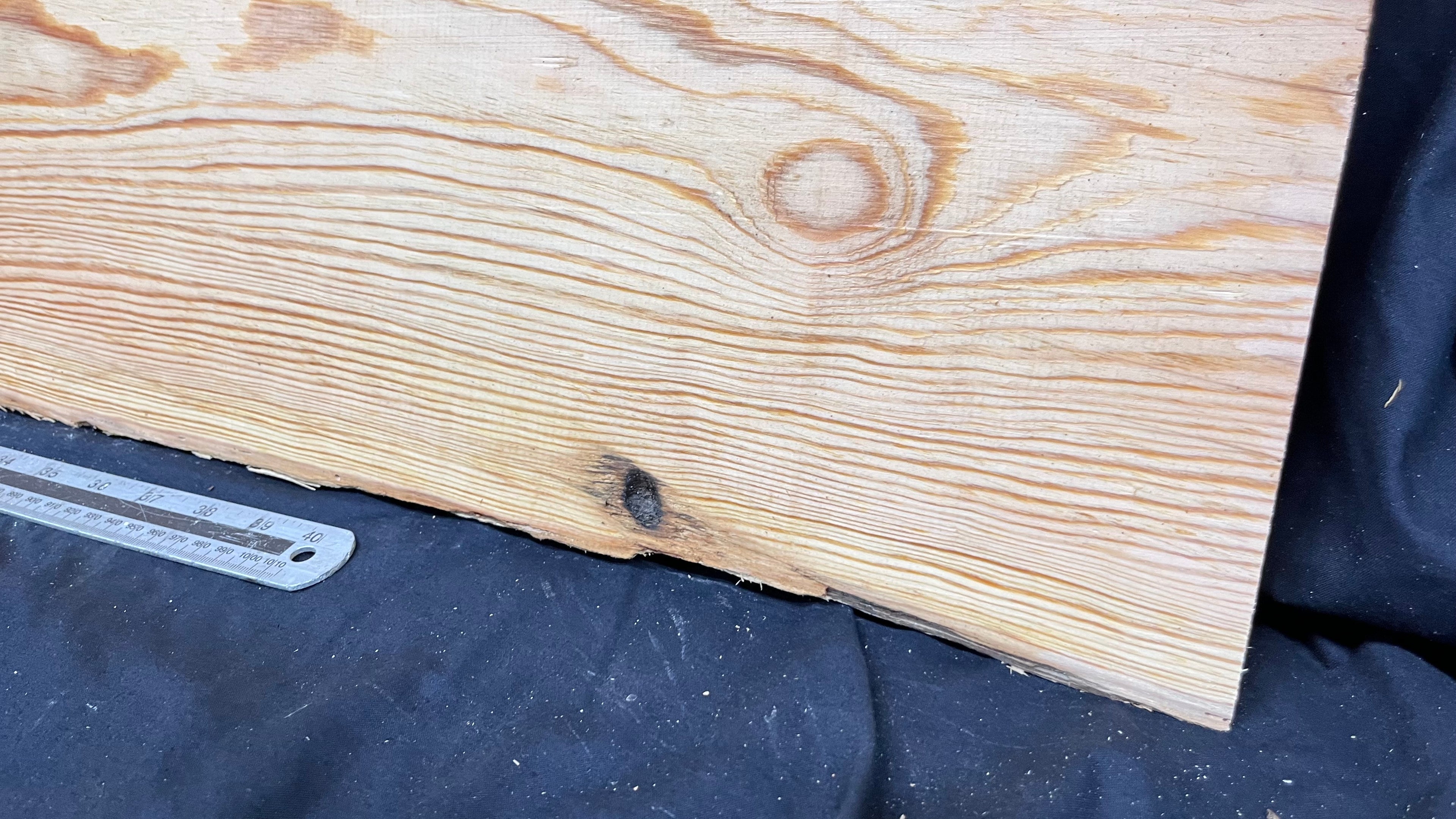 Reclained pitch pine plank, shelf, board 1263 L x 280 W x 25 D mm  (310)