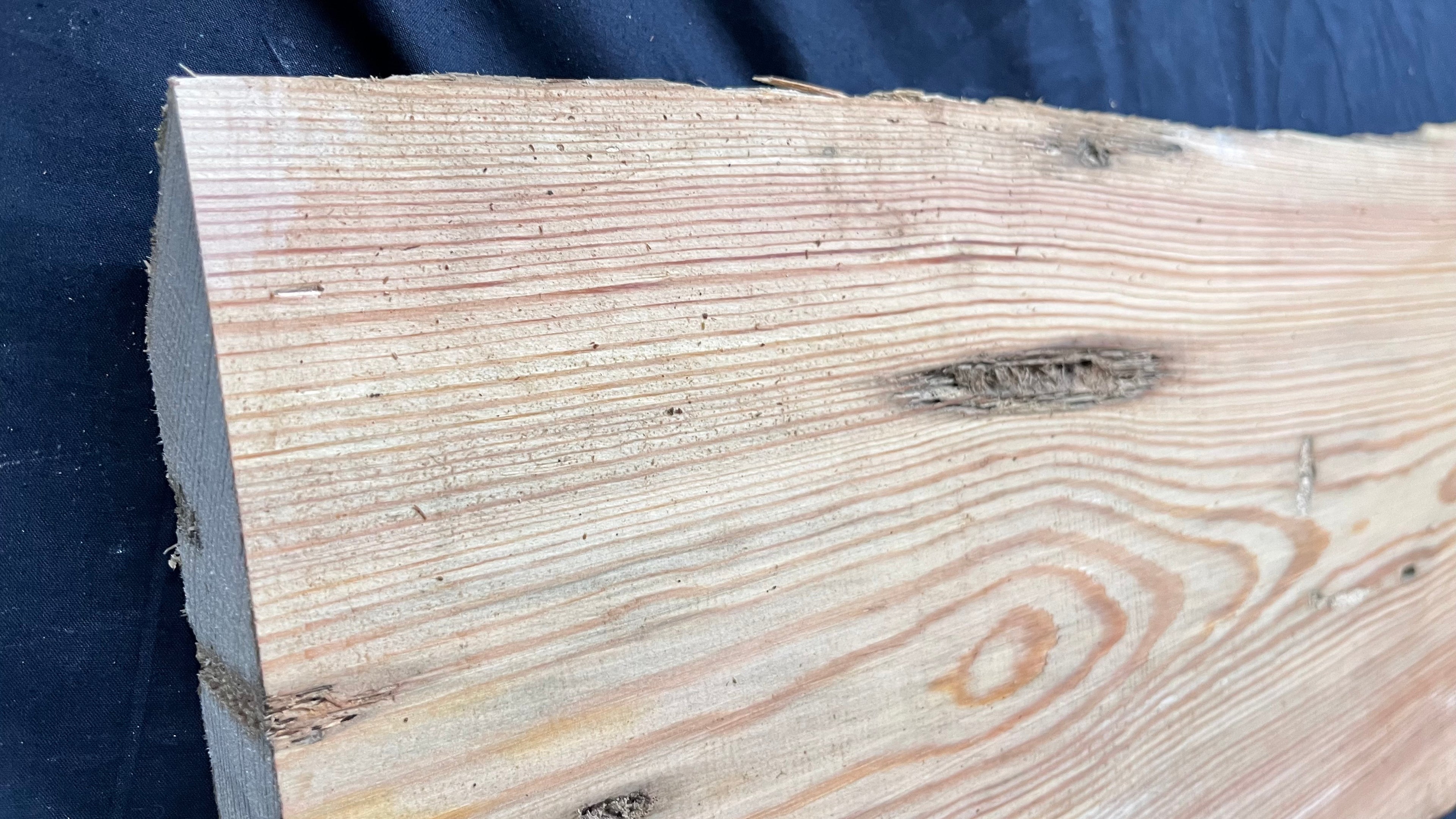 Reclained pitch pine plank, shelf, board 1003 L x 358 W x 43 D mm  (313)