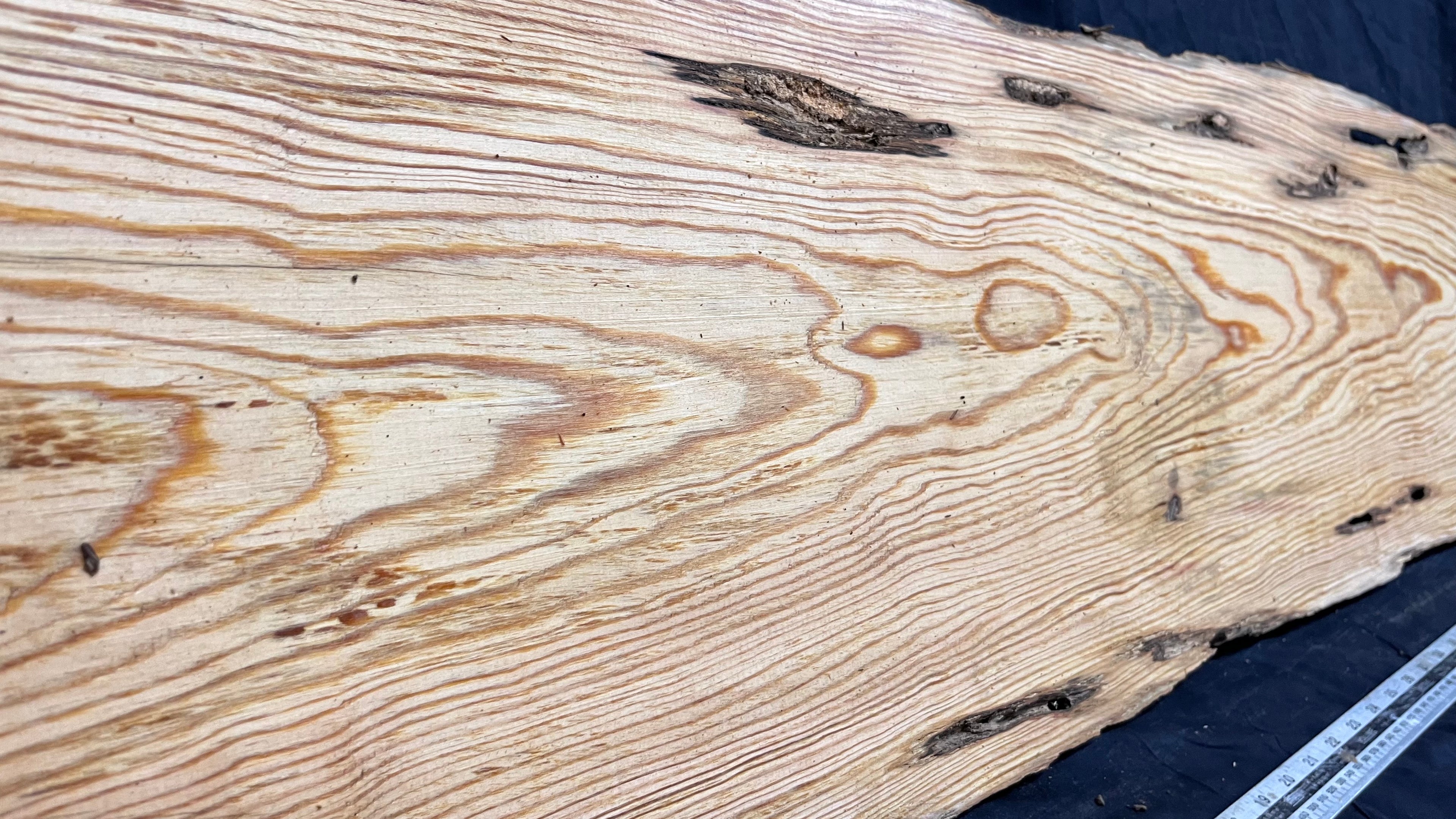 Reclained pitch pine plank, shelf, board 1040 L x 342 W x 24 D mm  (317)