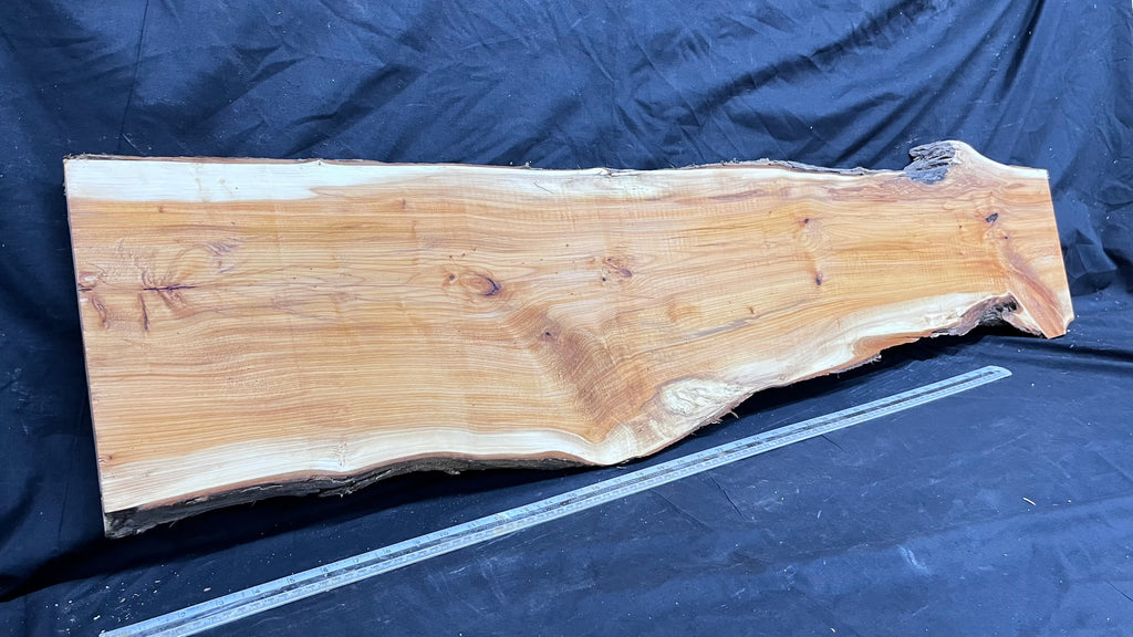 Hardwood yew, slab, board 1247 L x 290 W x 32 D mm    (322)