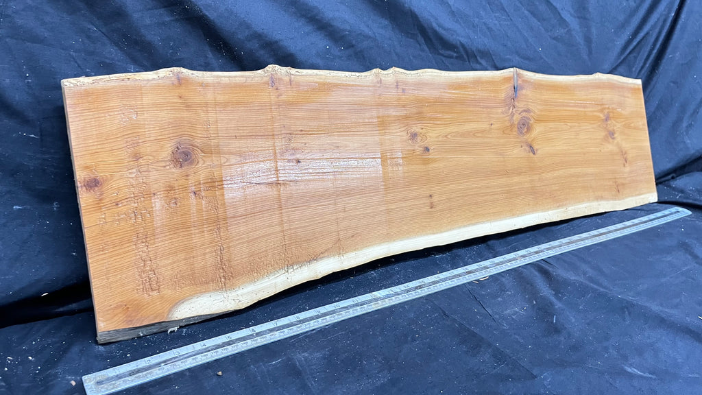 Hardwood yew, slab, board 1002 L x 251 W x 16 D mm    (325)