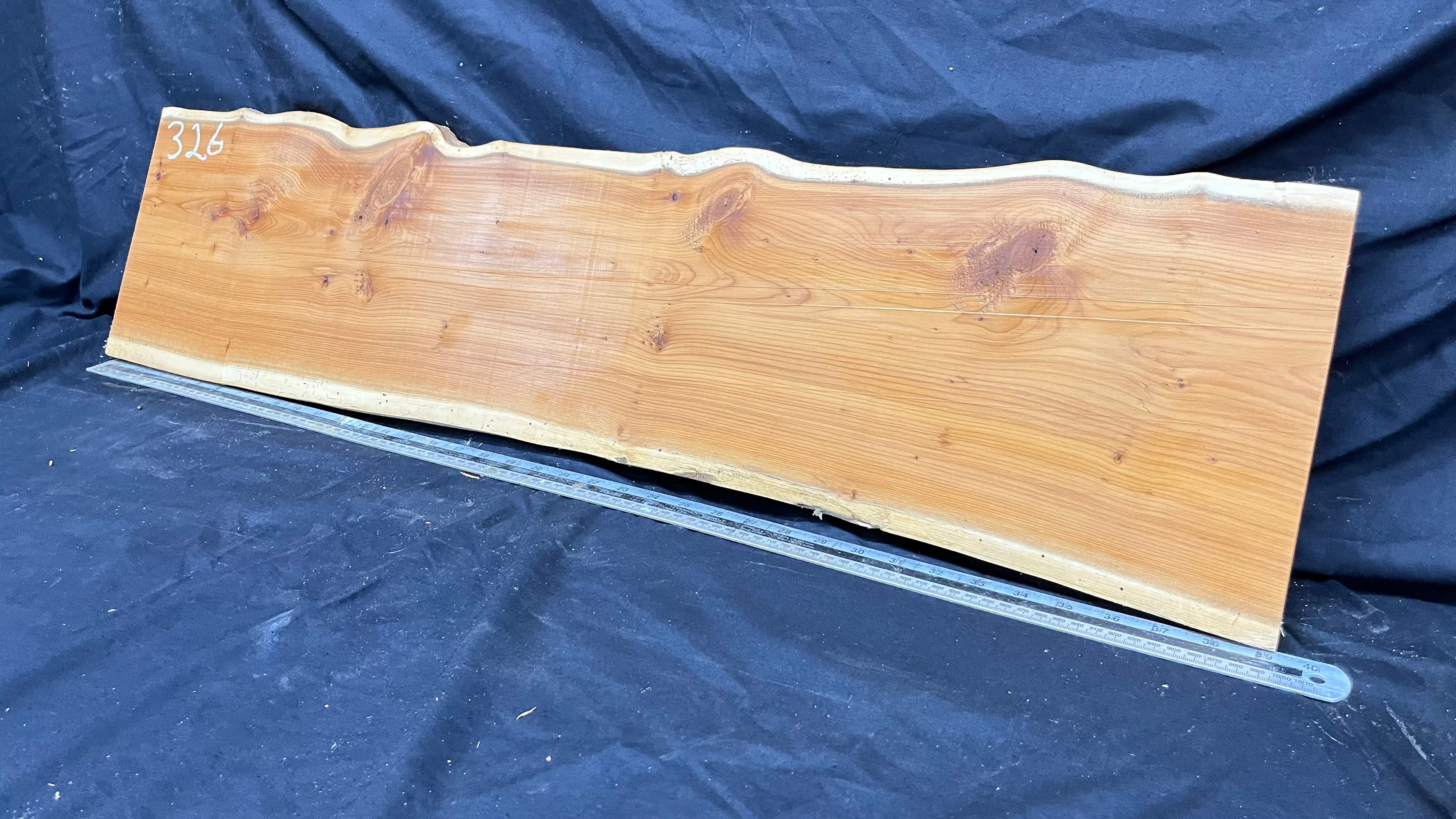 Hardwood yew, slab, board 1000 L x 247 W x 17 D mm    (326)