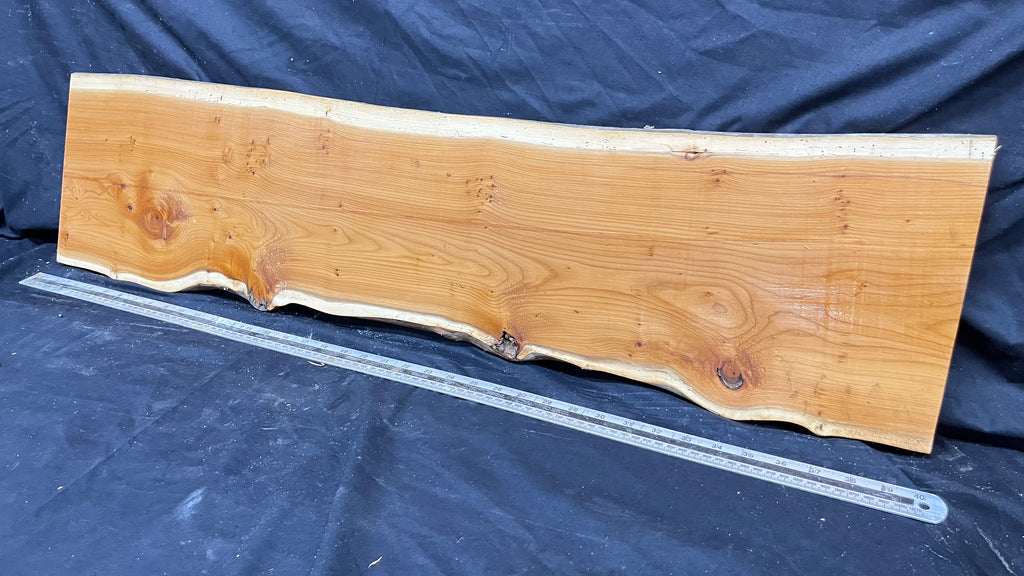 Hardwood yew, slab, board 1000 L x 247 W x 17 D mm    (326)