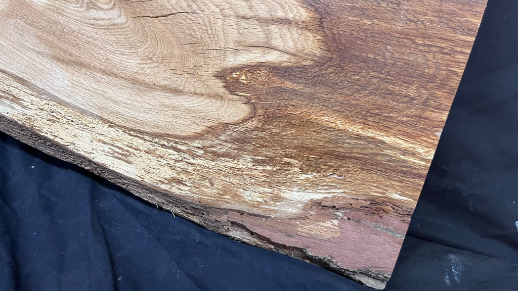 Oak resin project coffee table top 1578 L x 506 W x 22 D mm      (488mf)
