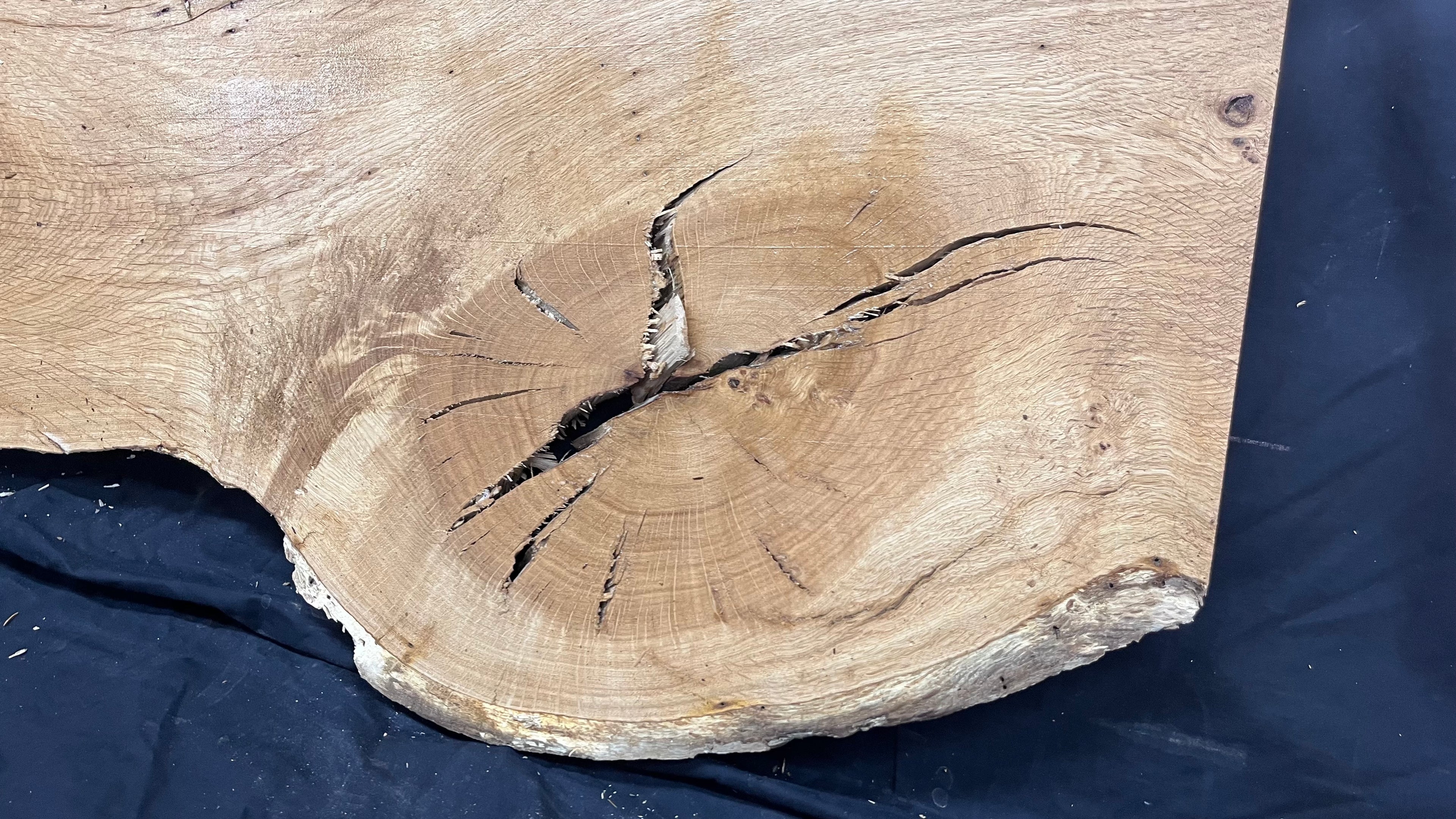Oak resin project coffee table top 1514 L x 421 W x 30 D mm      (490mf)