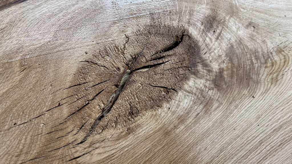 Oak resin project coffee table top 1570 L x 560 W x 21 D mm      (491mf)