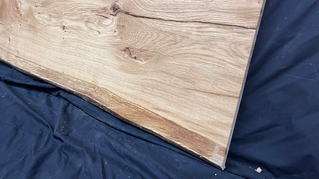 Oak resin project coffee table top 1525 L x 476 W x 21 D mm      (492mf)