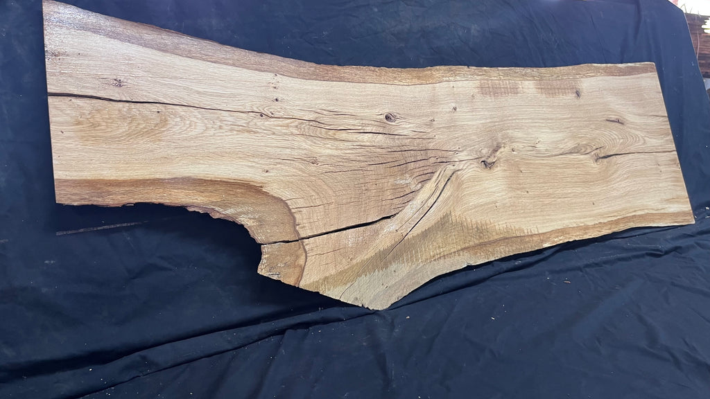 Oak resin project coffee table top 1525 L x 476 W x 21 D mm      (492mf)