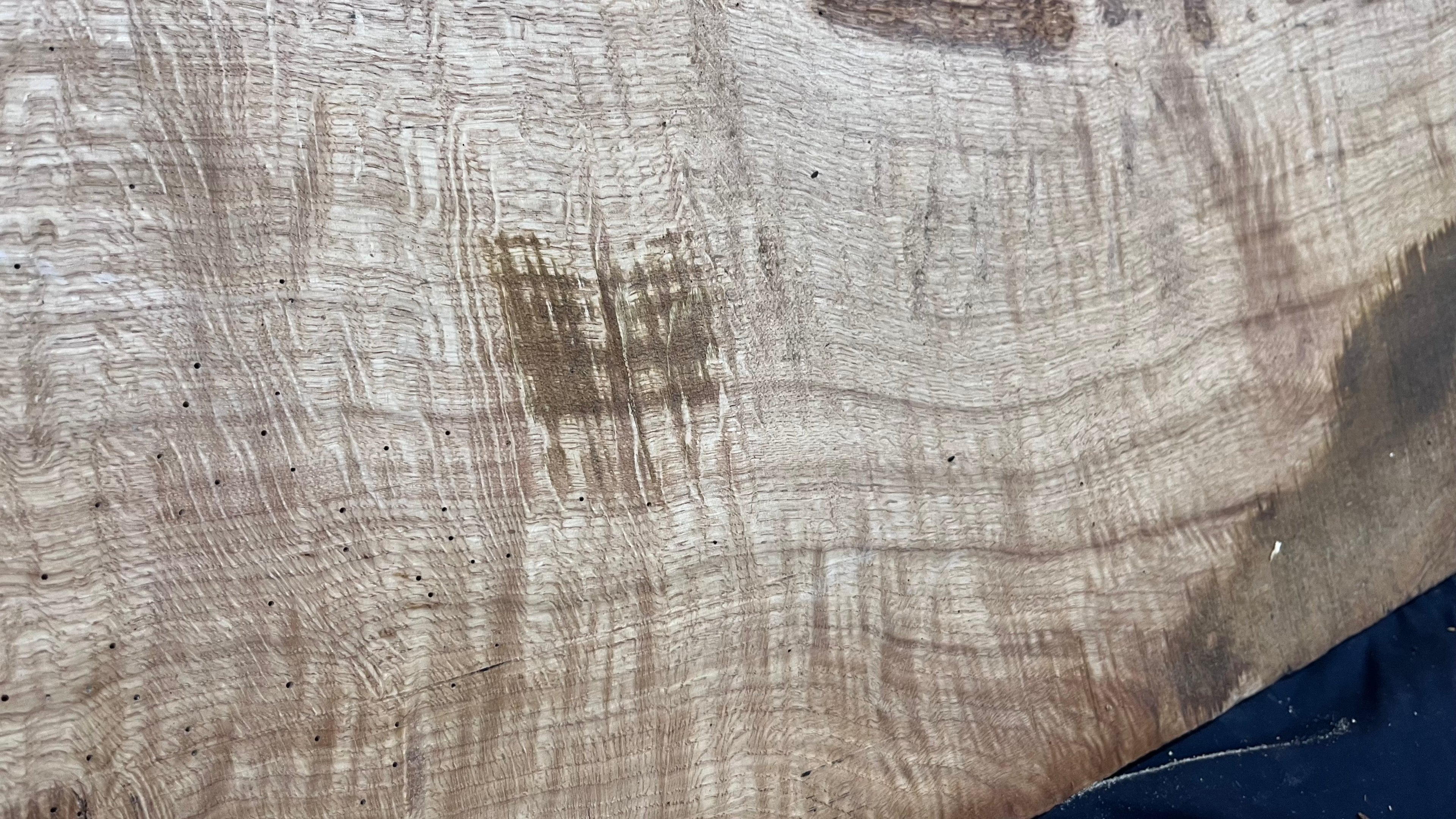 Oak coffee table top 761 L x 483 W x 21 D mm      (494mf)