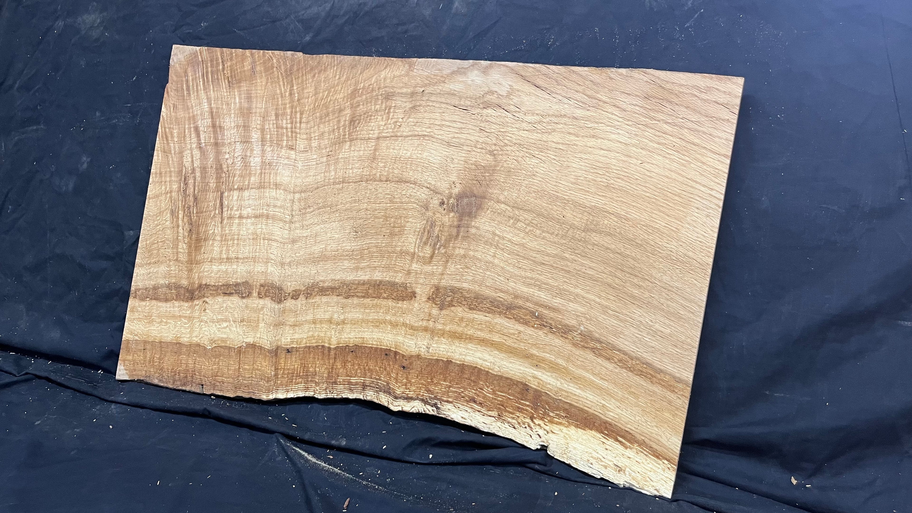 Oak coffee table top 761 L x 483 W x 21 D mm      (494mf)