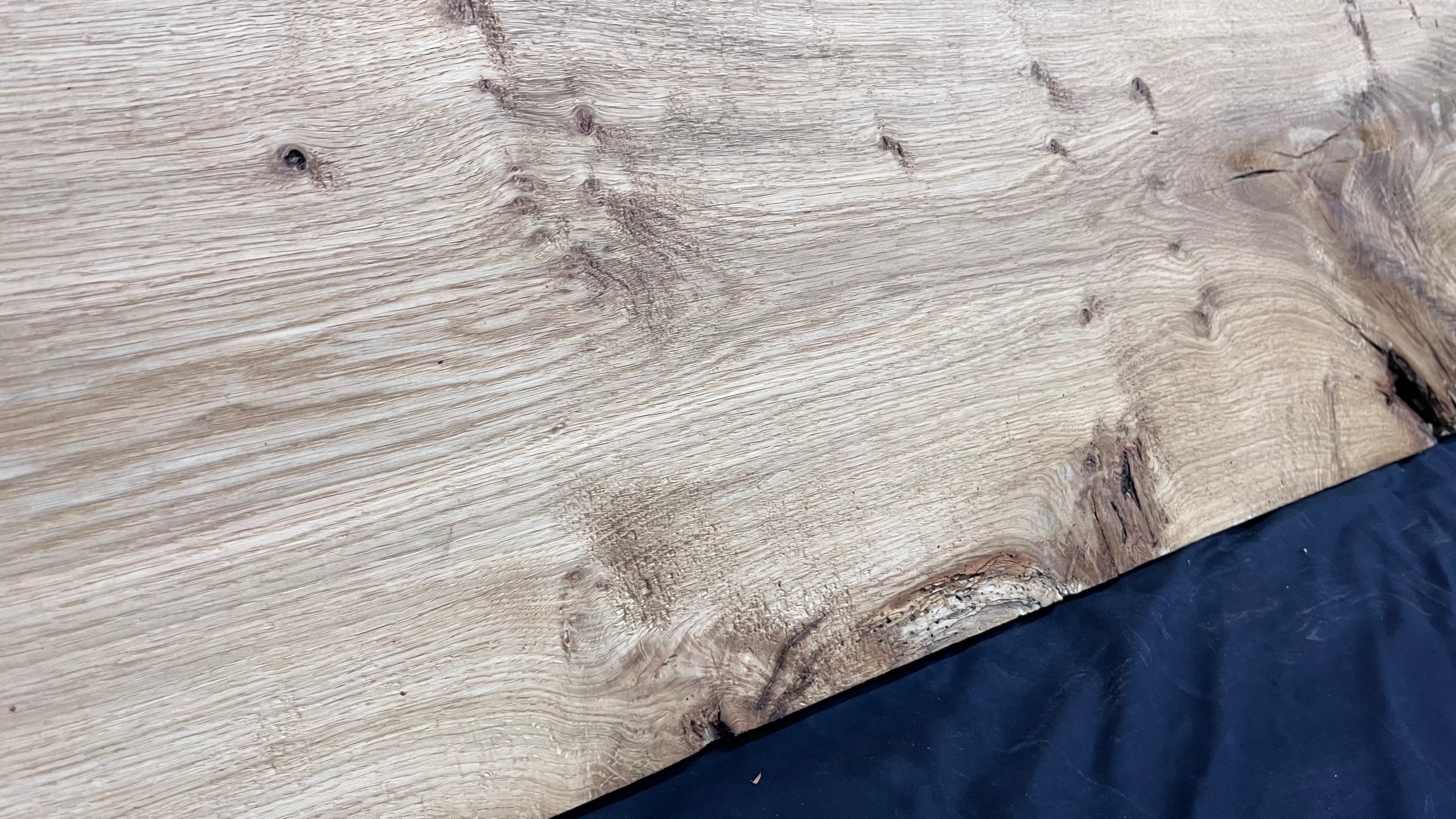 Oak window sill, shelf,  1523 L x 393 W x 21 D mm      (mt500)