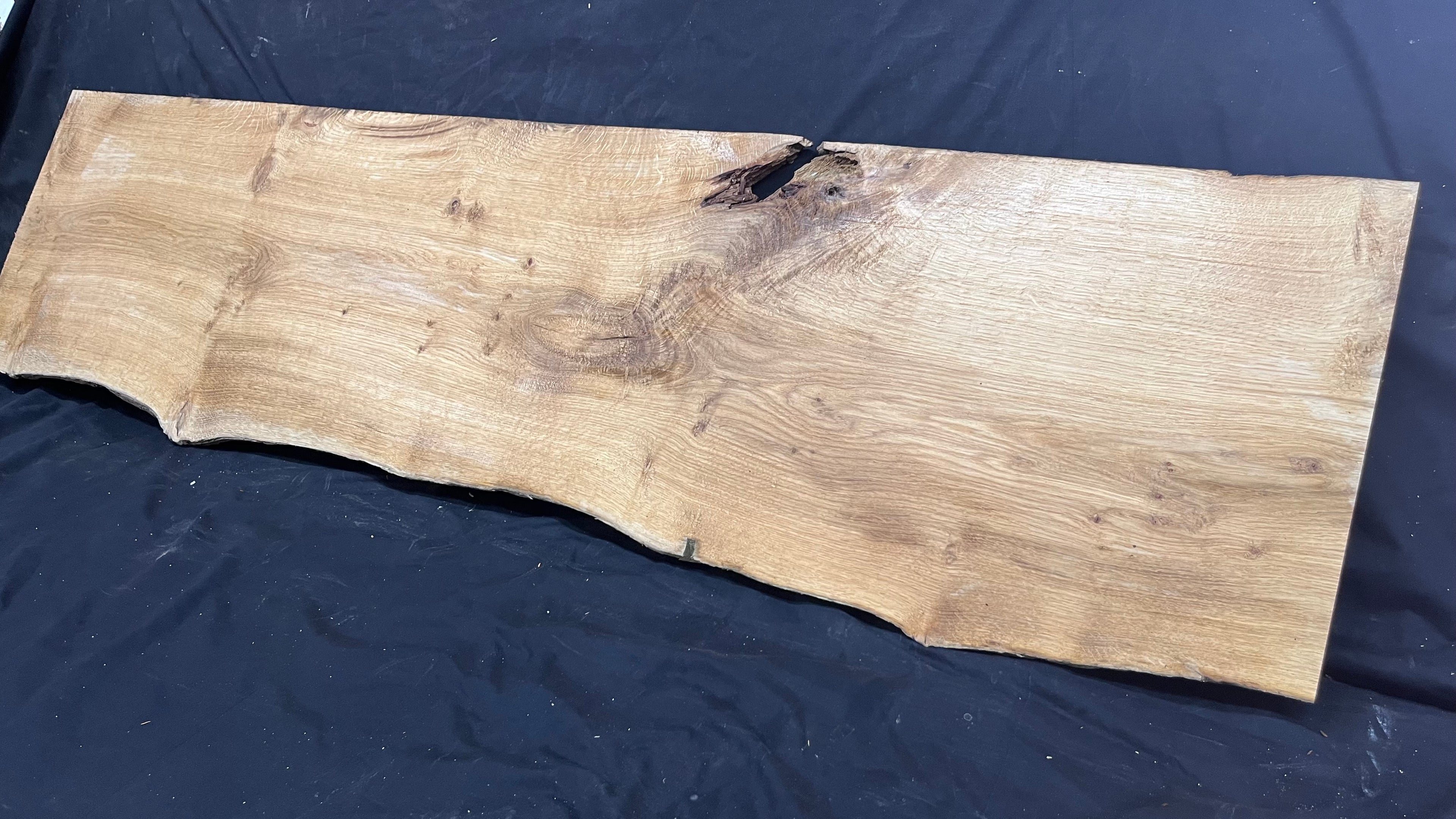 Oak window sill, shelf,  1523 L x 393 W x 21 D mm      (mt500)