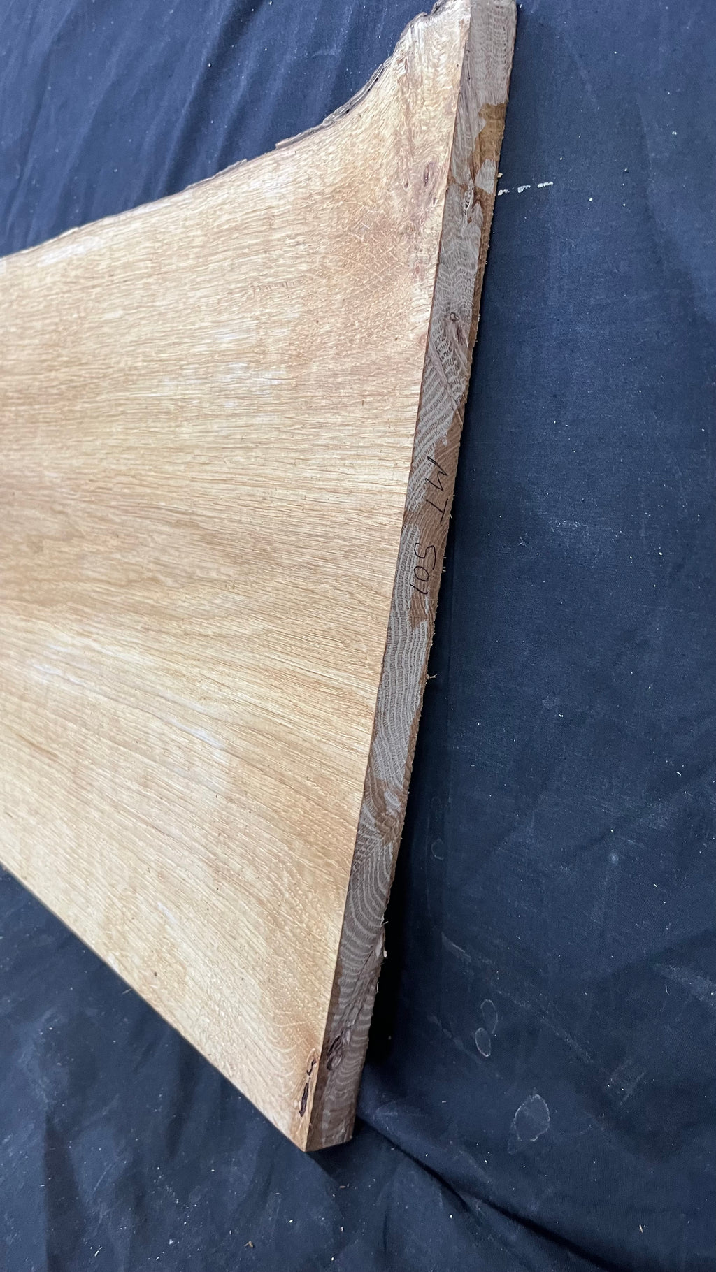 Oak window sill, shelf,  1227 L x 381 W x 21 D mm      (mt501)