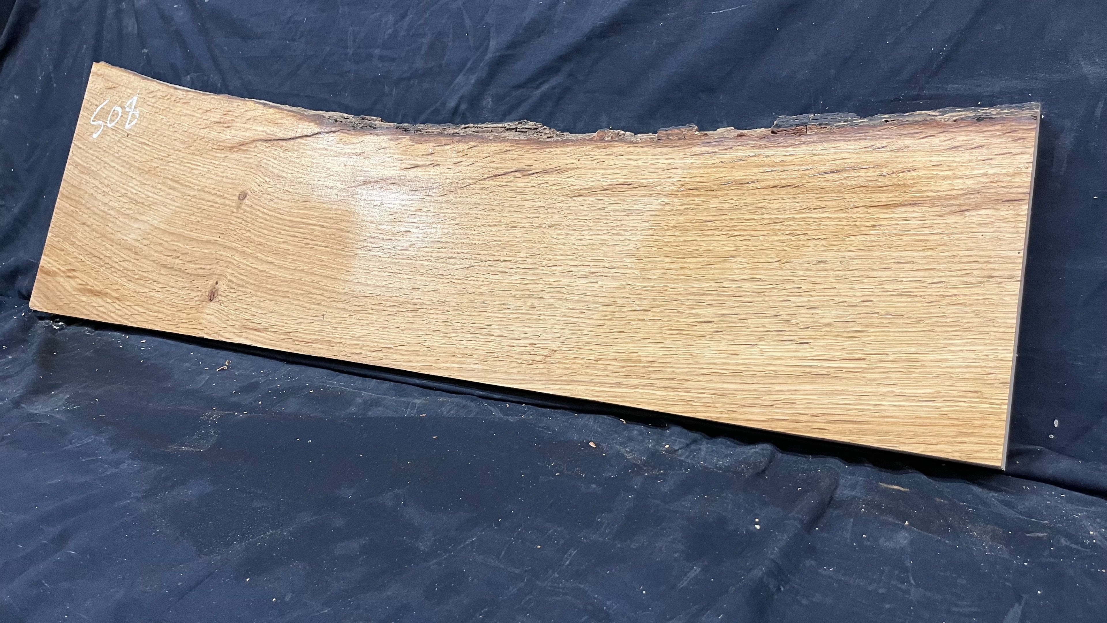 Oak window cill, craft wood shelf, 1104 L x 334 W x 33 D mm      (mt508)
