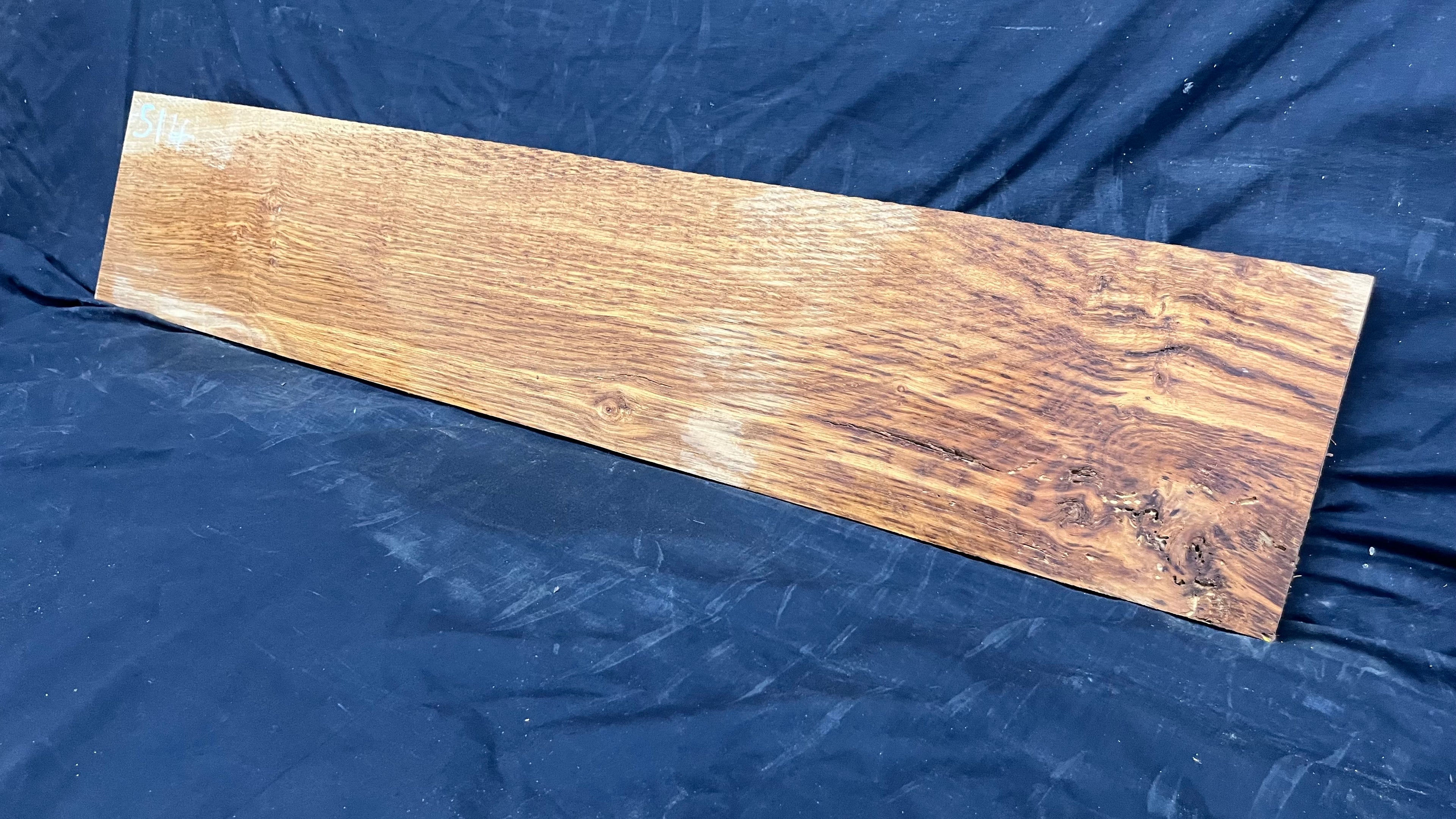Oak window cill, craft wood shelf, 1098 L x 213 W x 20 D mm     (mt514)