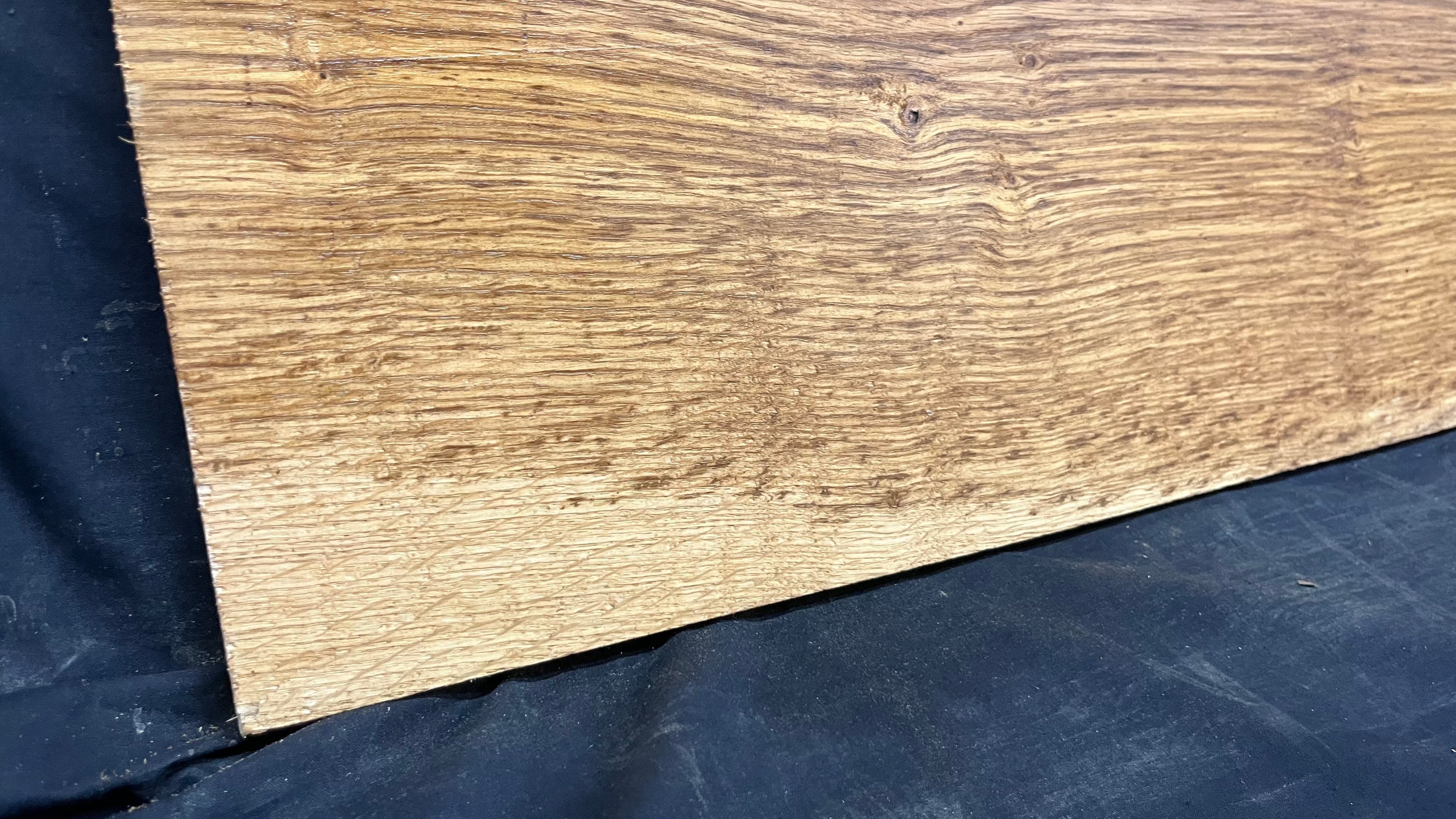 Oak window cill, craft wood shelf, 1098 L x 213 W x 20 D mm     (mt514)