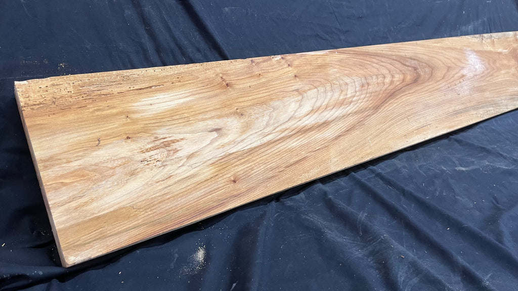 Elm reclaimed, plank, 1633 L x 238 W x 39 D mm    (mt516)