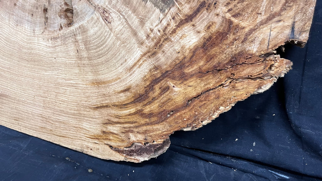 Oak resin project, craft wood shelf, 1054 L x 362 W x 17 D mm     (mf531)