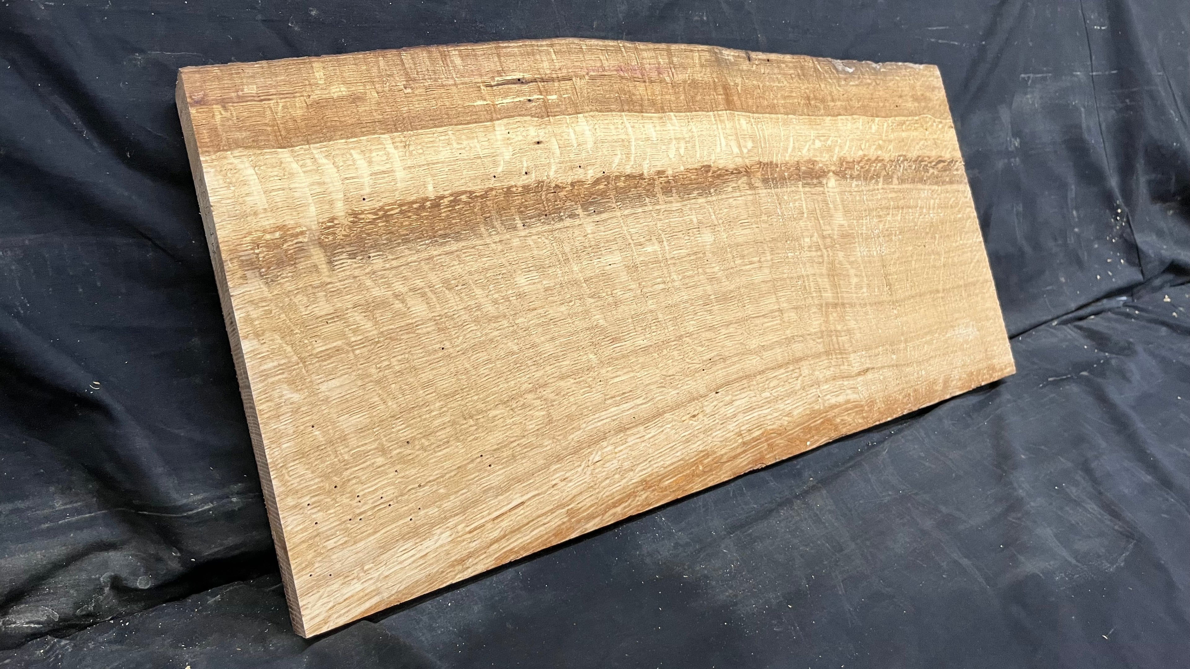 Oak resin project, craft wood shelf, 652 L x 324 W x 30 D mm     (mf532)