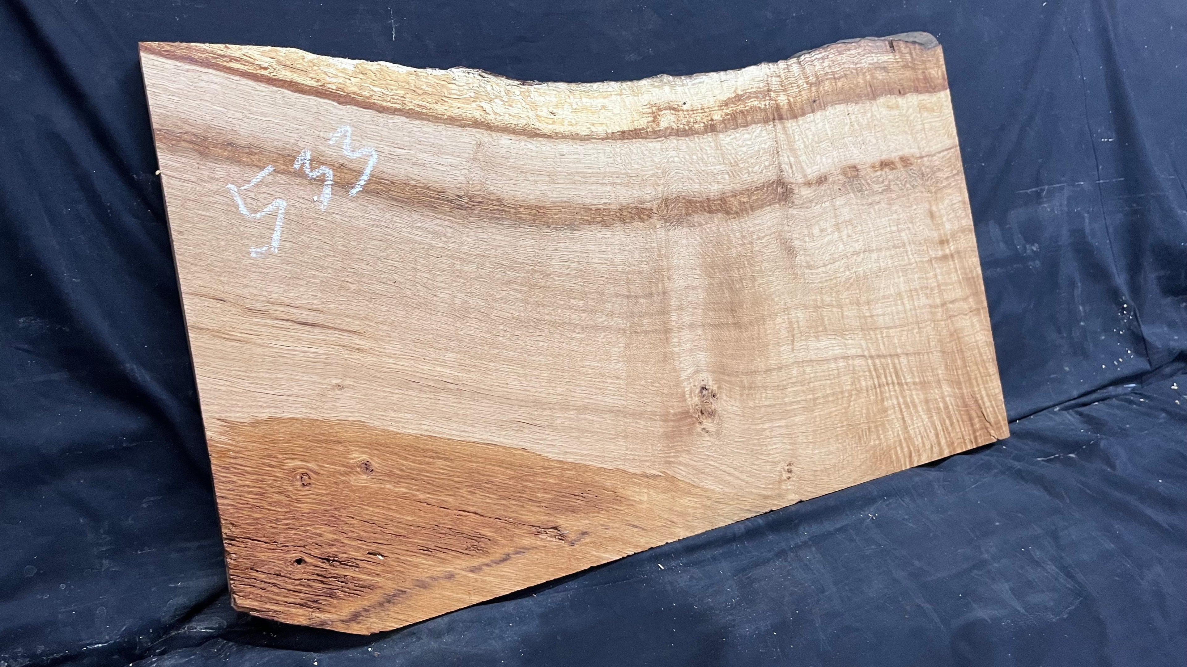Oak resin project, craft wood shelf, 792 L x 457 W x 29 D mm     (mf533)