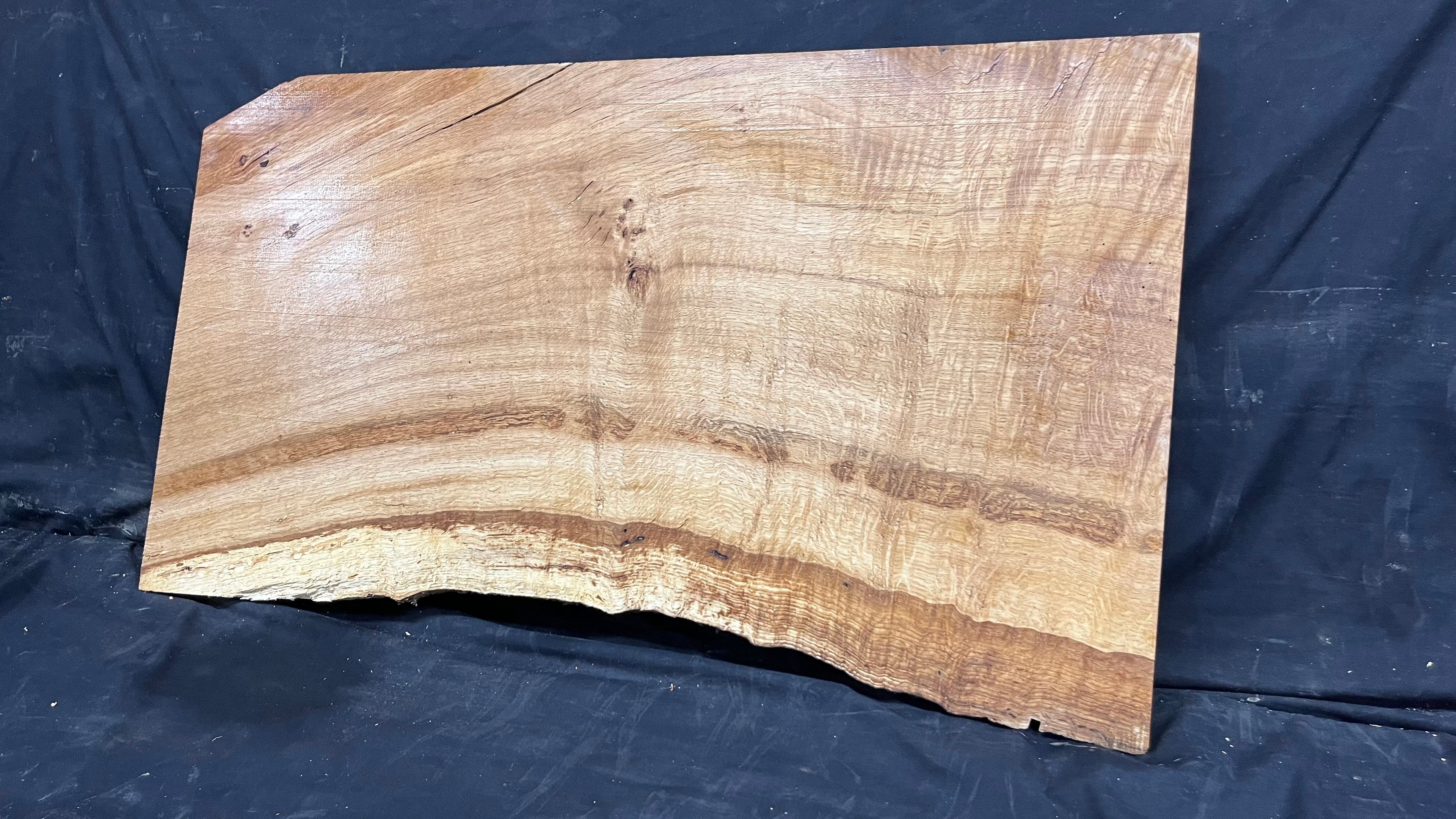 Oak resin project, craft wood shelf, 792 L x 457 W x 29 D mm     (mf533)