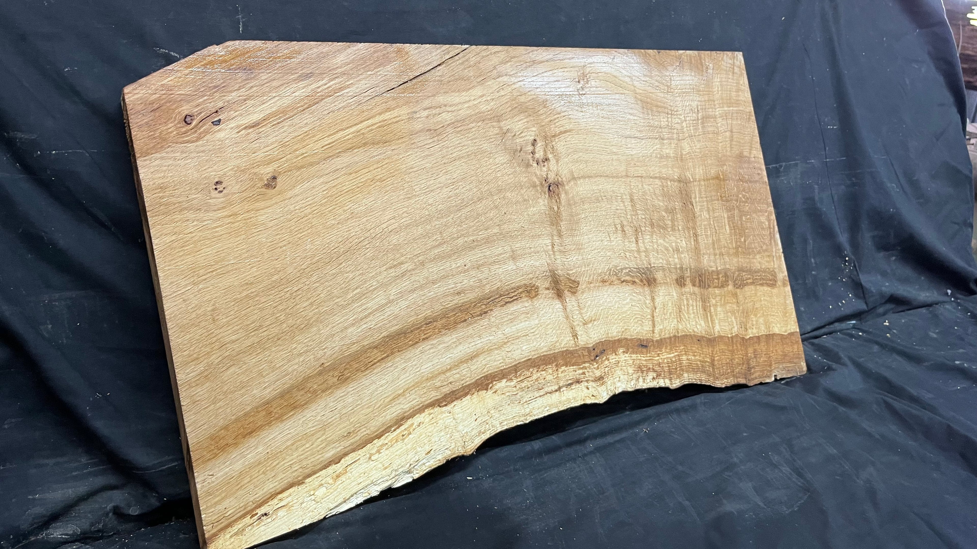 Oak resin project, craft wood shelf, 792 L x 457 W x 29 D mm     (mf533)