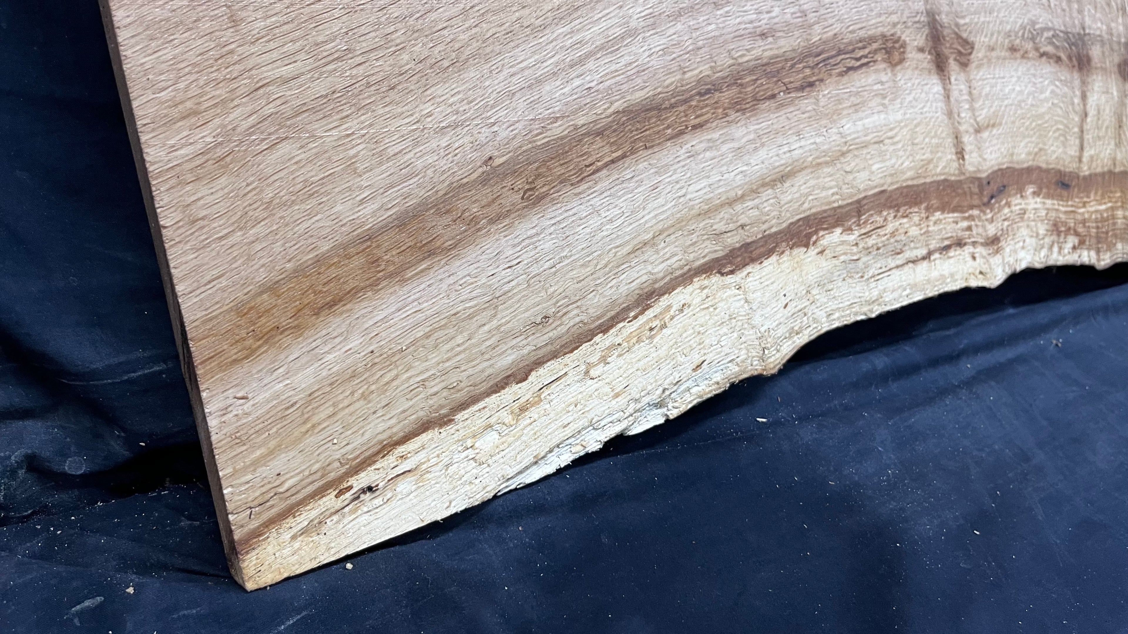 Oak resin project, craft wood shelf, 792 L x 457 W x 29 D mm     (mf533)