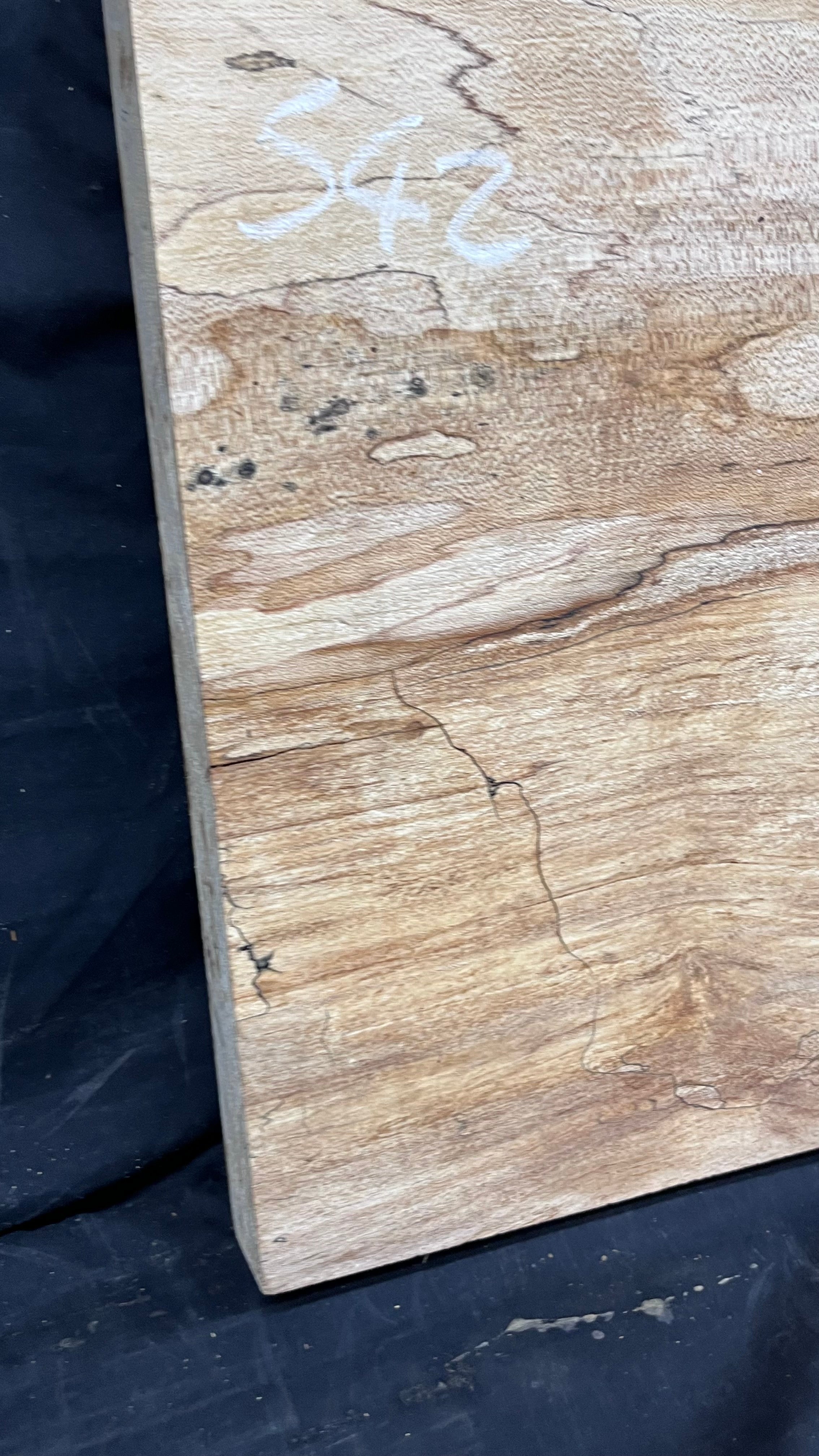 Sycamore chopping board, craft wood 434 L x 437 W x 45 D (mm)    (542)