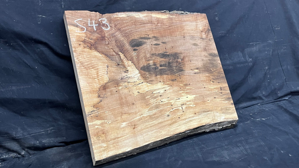 Sycamore chopping board, craft wood 515 L x 475 W x 45 D (mm)    (543)