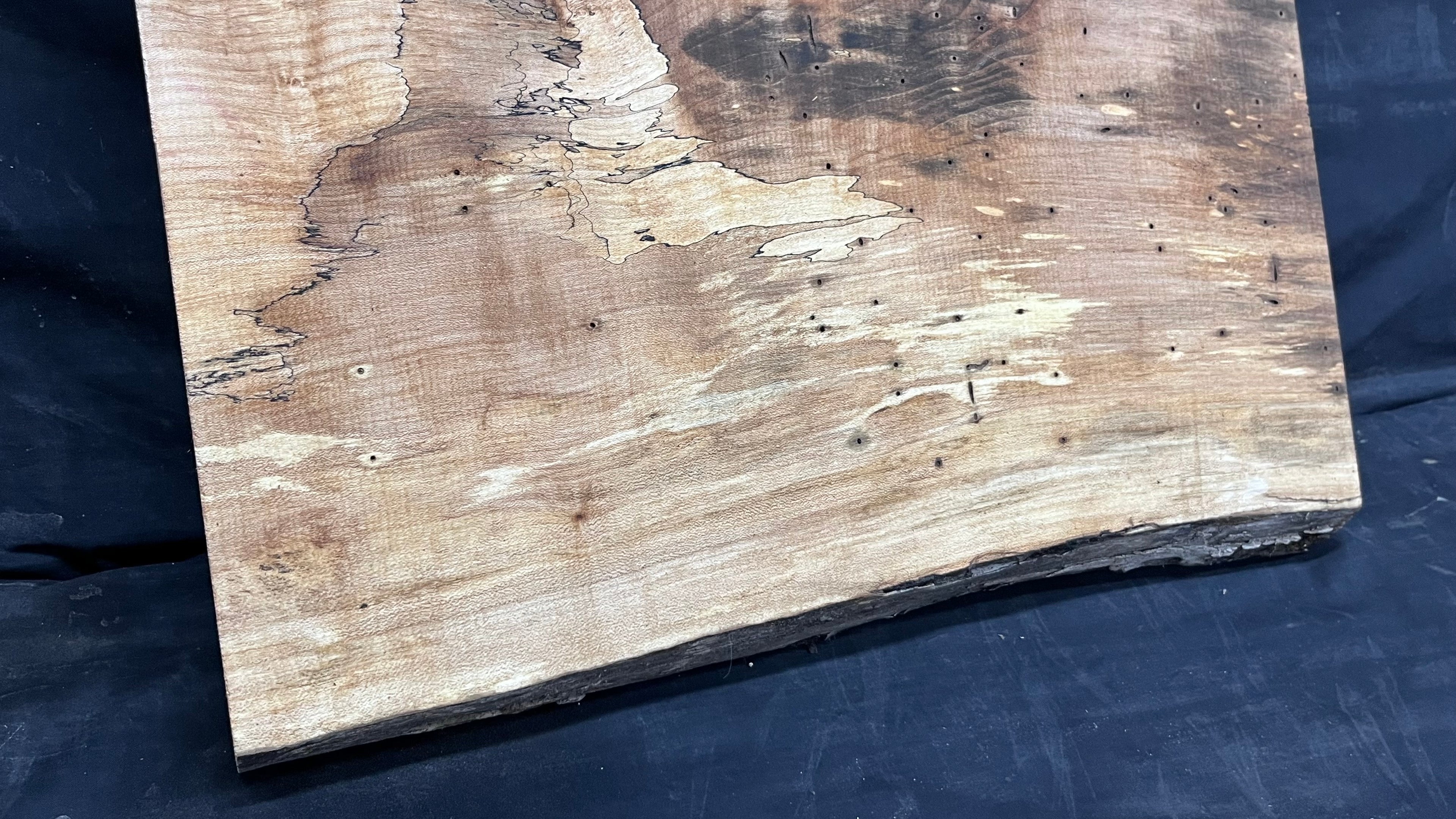 Sycamore chopping board, craft wood 515 L x 475 W x 45 D (mm)    (543)