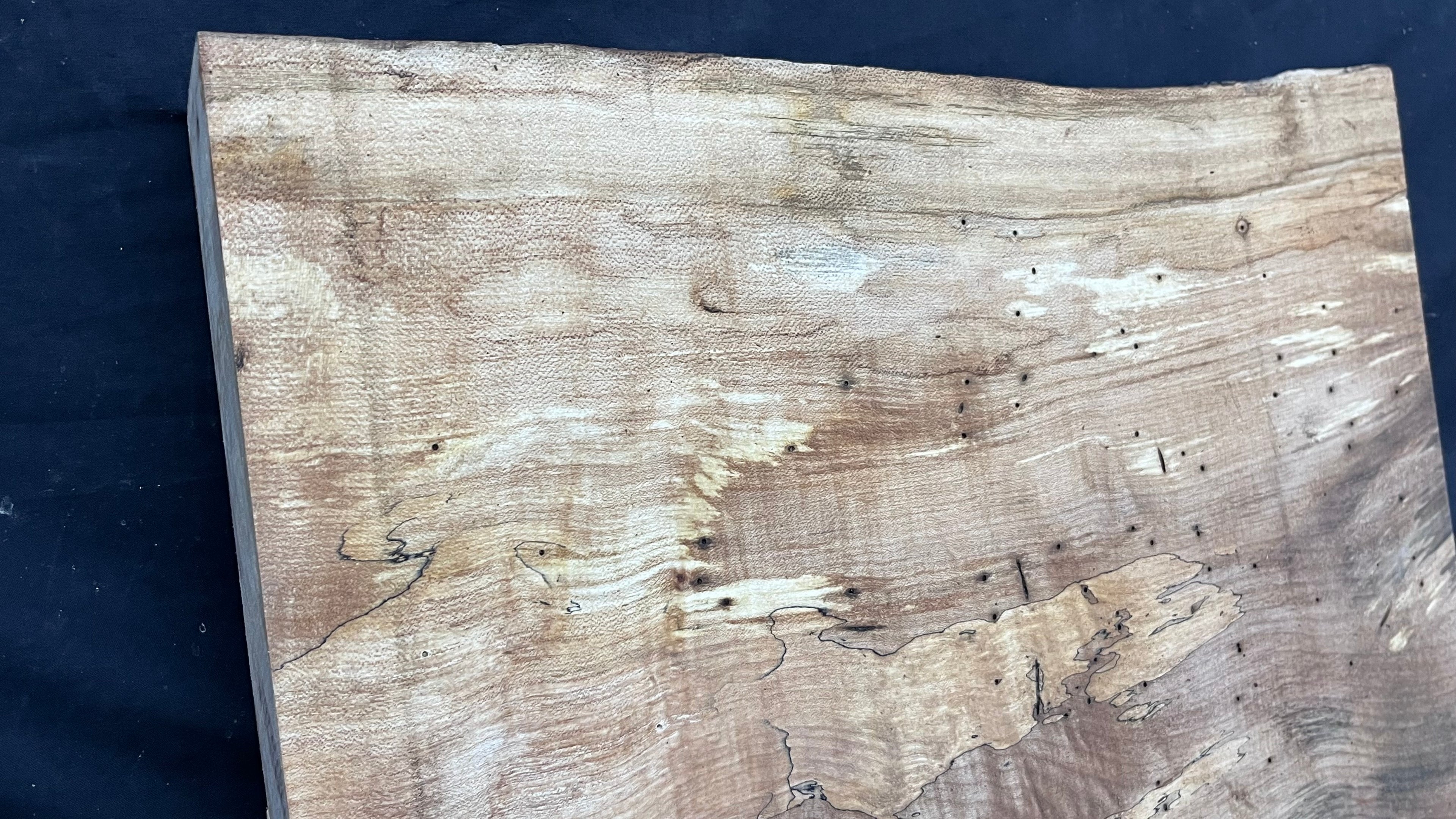 Sycamore chopping board, craft wood 515 L x 475 W x 45 D (mm)    (543)