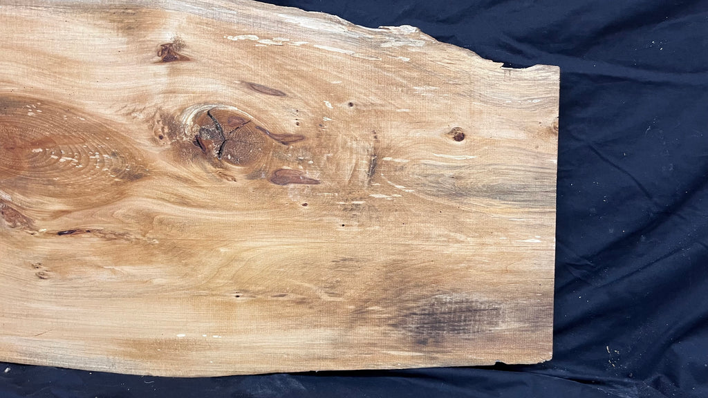 Lime Wood shelving, plank  771 L x 440 W x 30 D mm (374)