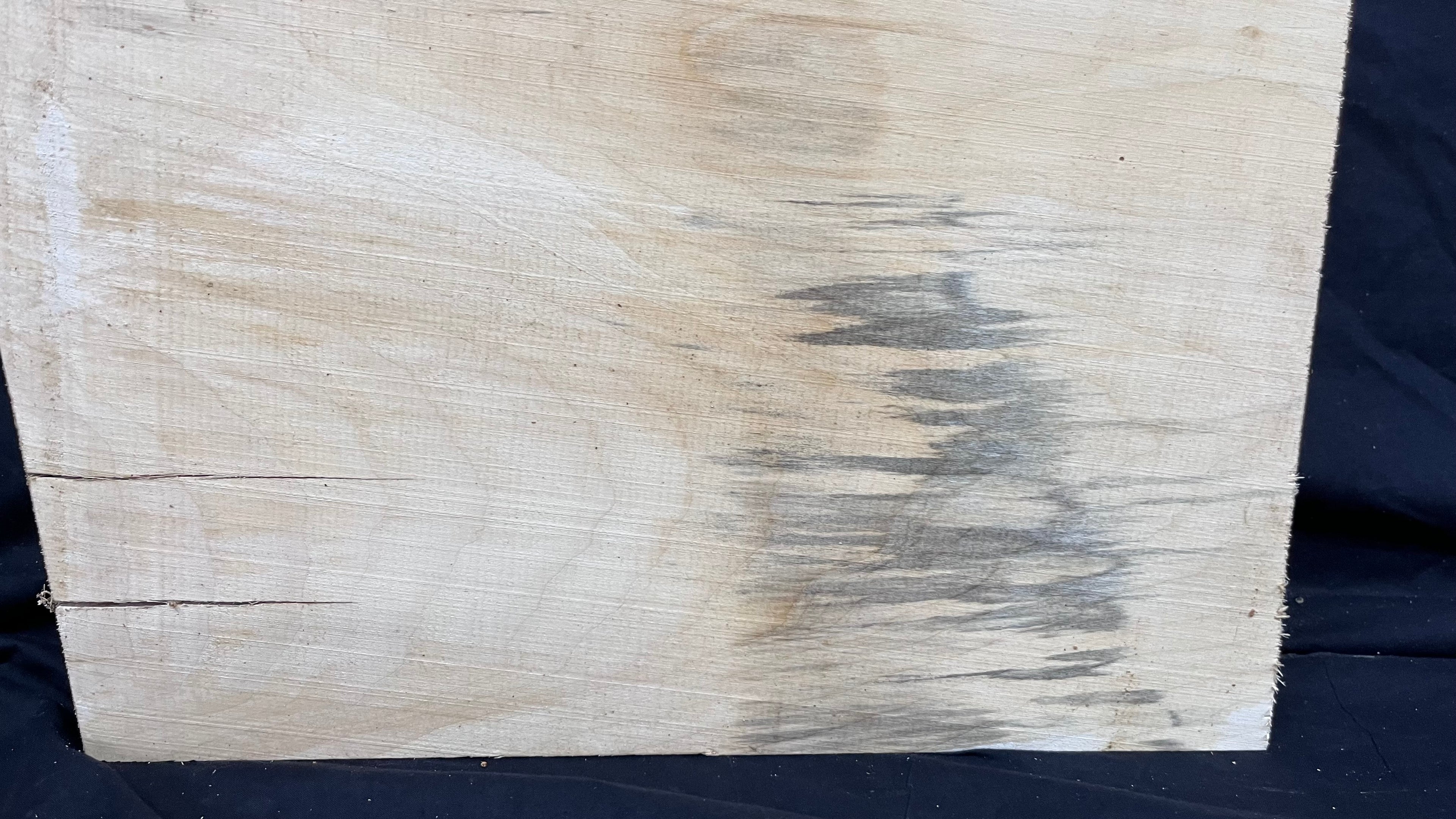 Lime wood carving block, 411 L x 297 W x 83 D mm        (376)