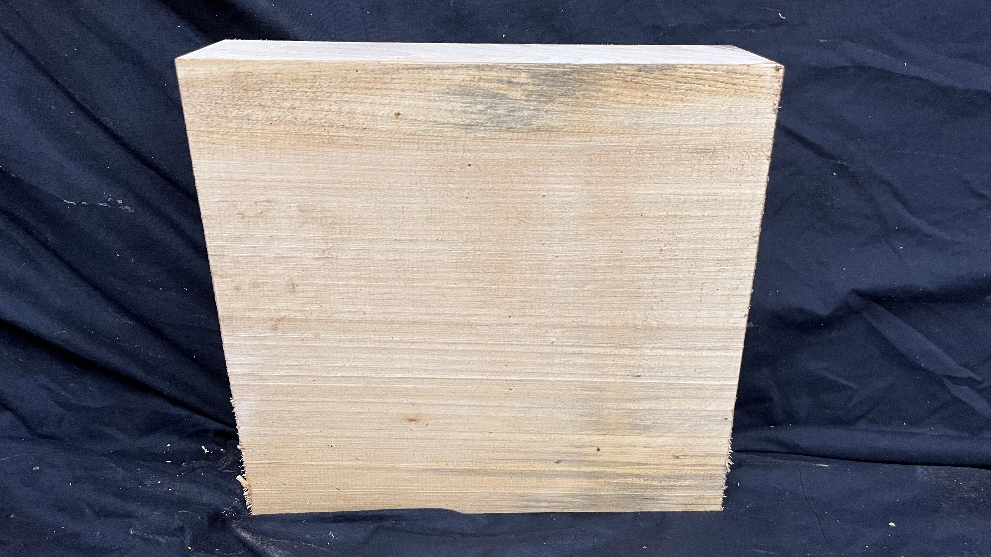Lime wood carving block, 307 L x 292 W x 83 D mm        (377)