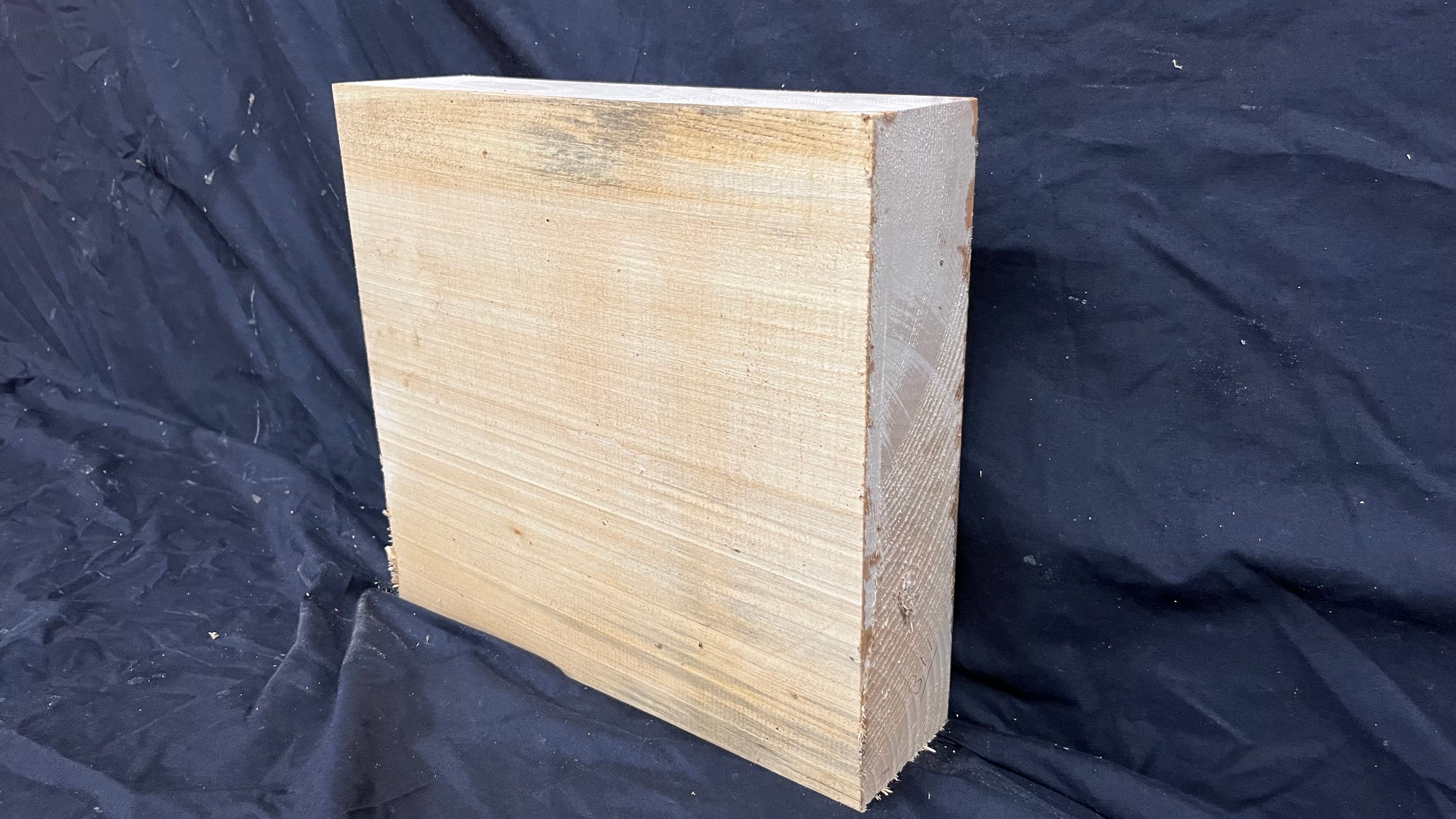 Lime wood carving block, 307 L x 292 W x 83 D mm        (377)