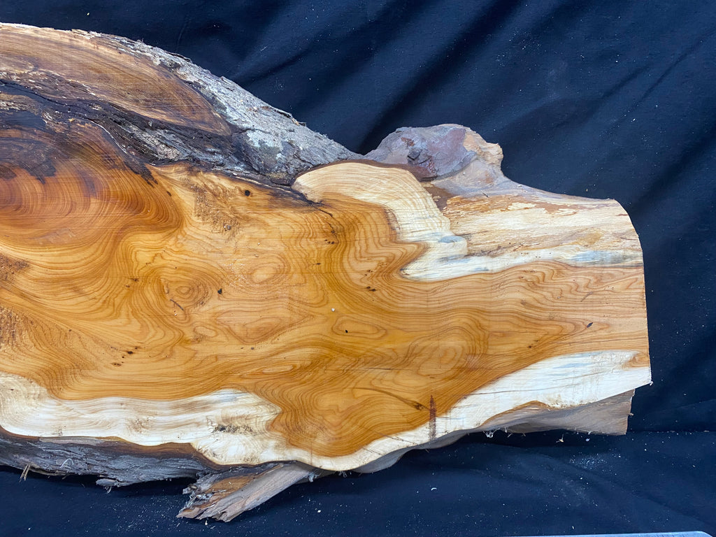 Hardwood yew, slab, resin table blank  1014 L x 280 W x 37 D mm    (335)