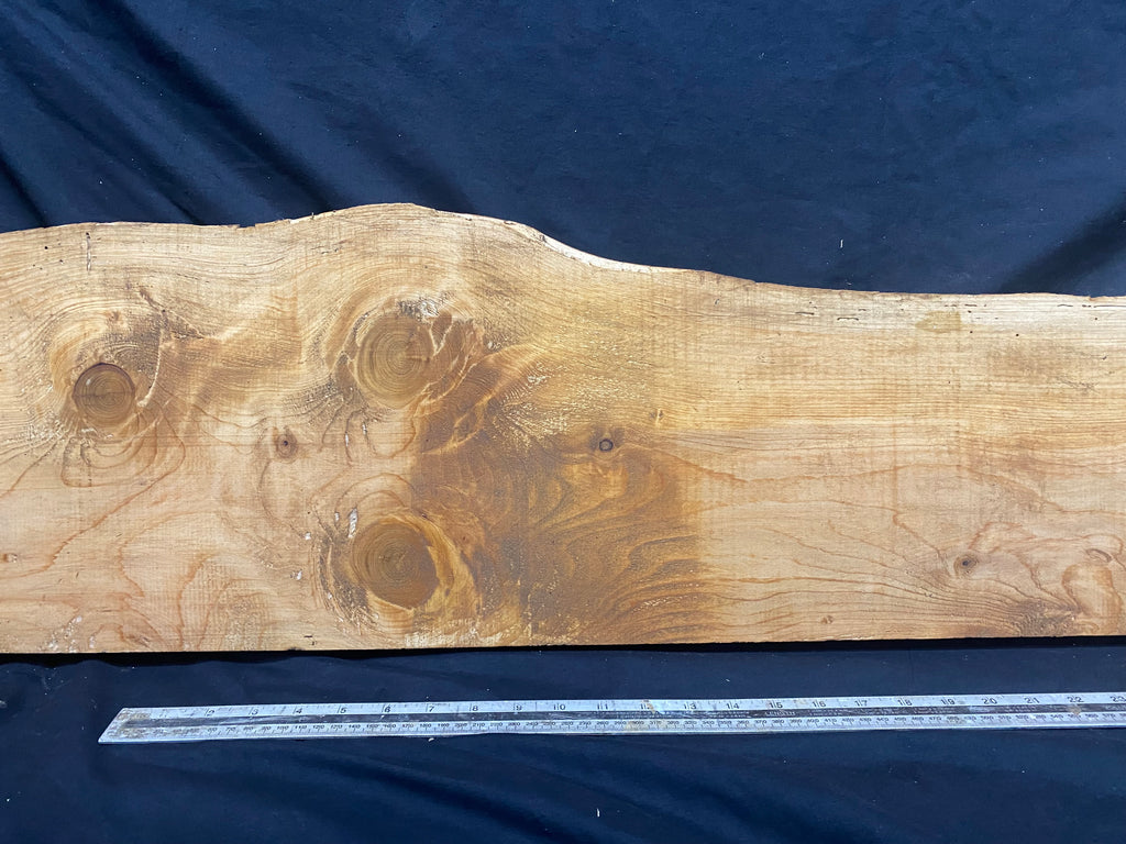 Cedar plank, shelf, 1260 L x 278 W x 43 D mm    (337)