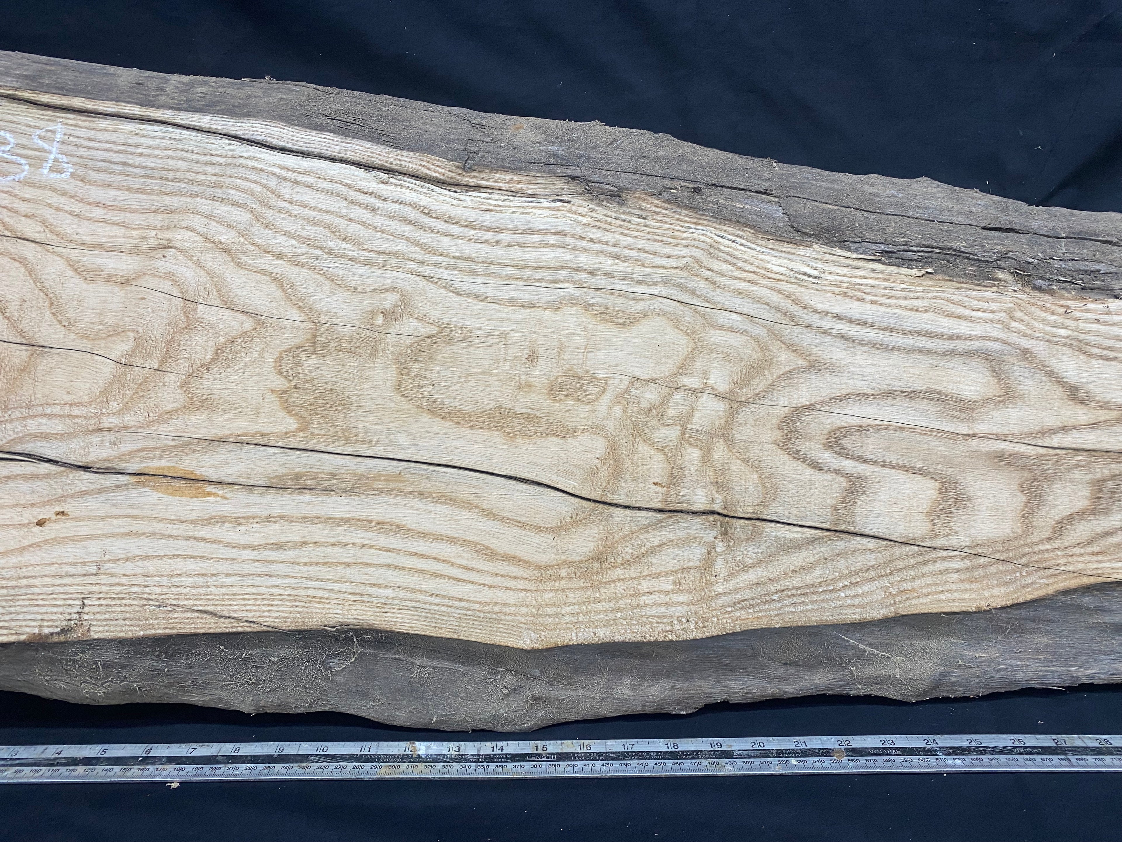 Hardwood ash, plank, 992 L x 392 W x 39 D mm     (338)