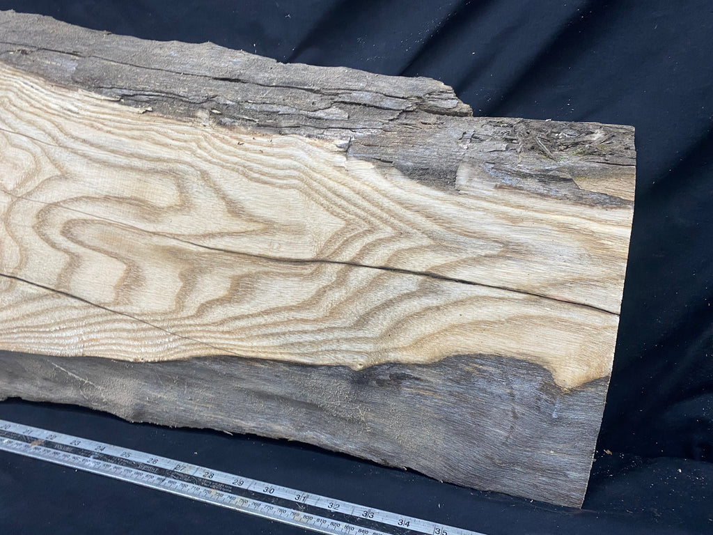 Hardwood ash, plank, 992 L x 392 W x 39 D mm     (338)