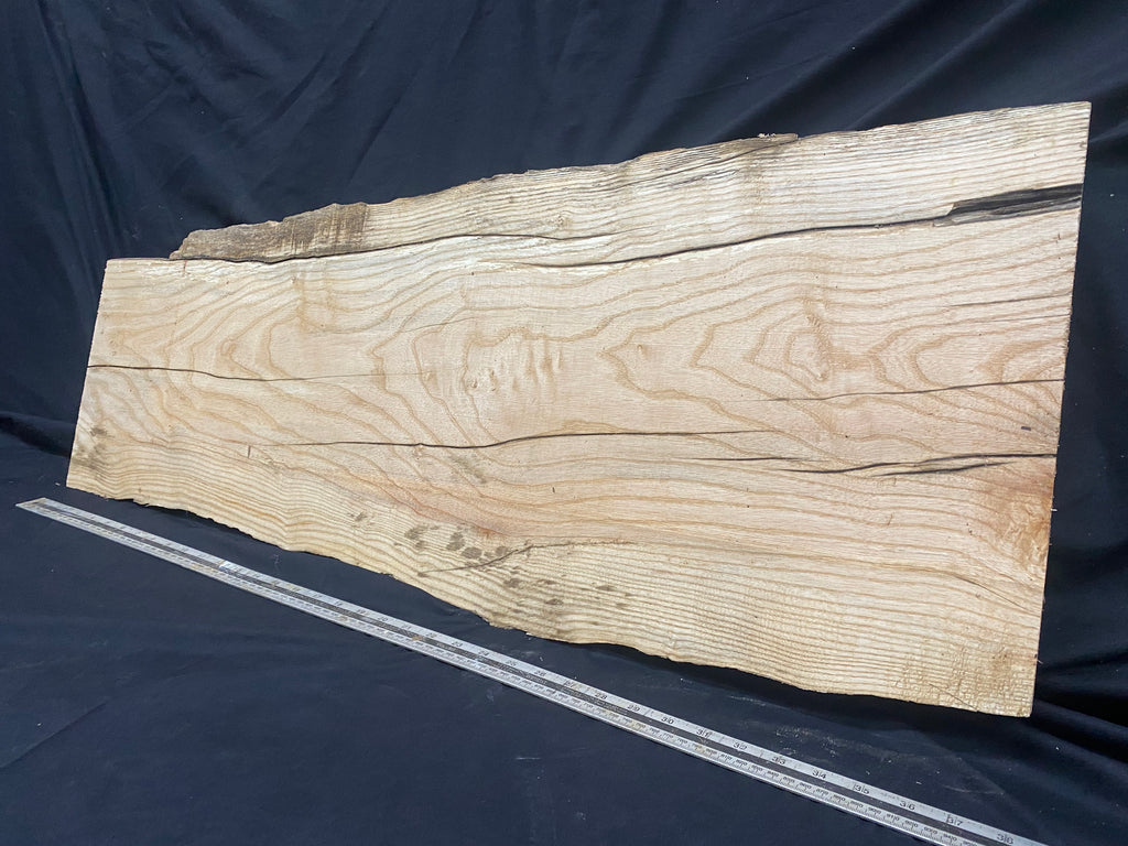 Hardwood ash, plank, 992 L x 392 W x 39 D mm     (338)
