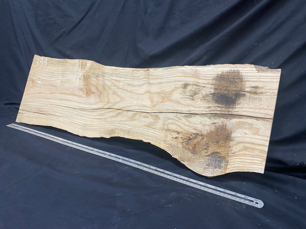 Hardwood ash, plank, 1041 L x 328 W x 41 D mm     (339)