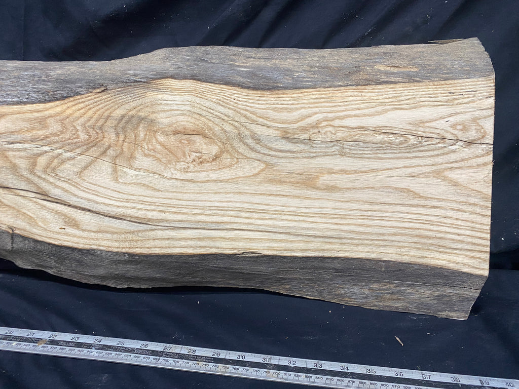 Hardwood ash, plank, 1041 L x 328 W x 41 D mm     (339)