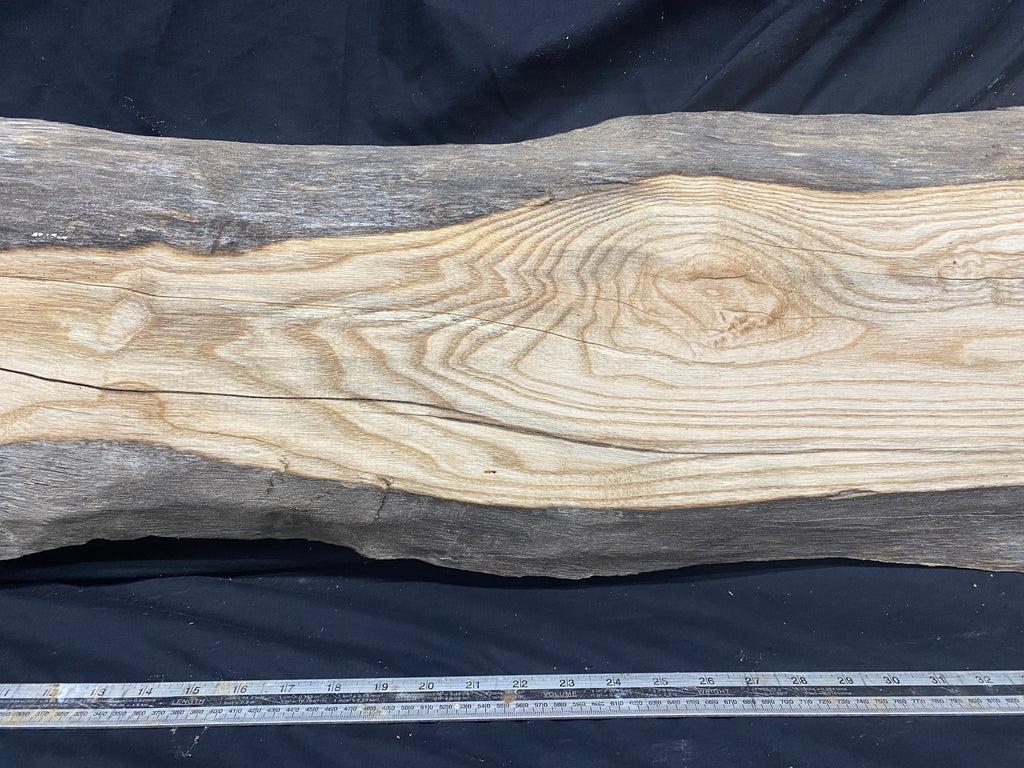 Hardwood ash, plank, 1041 L x 328 W x 41 D mm     (339)