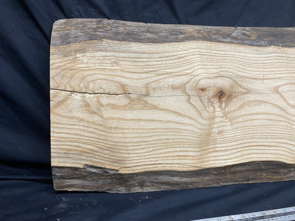 Hardwood ash, plank, 1069 L x 434 W x 39 D mm     (340)