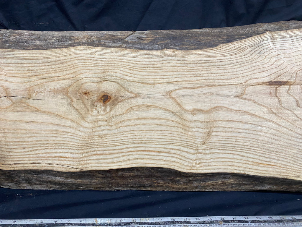 Hardwood ash, plank, 1069 L x 434 W x 39 D mm     (340)