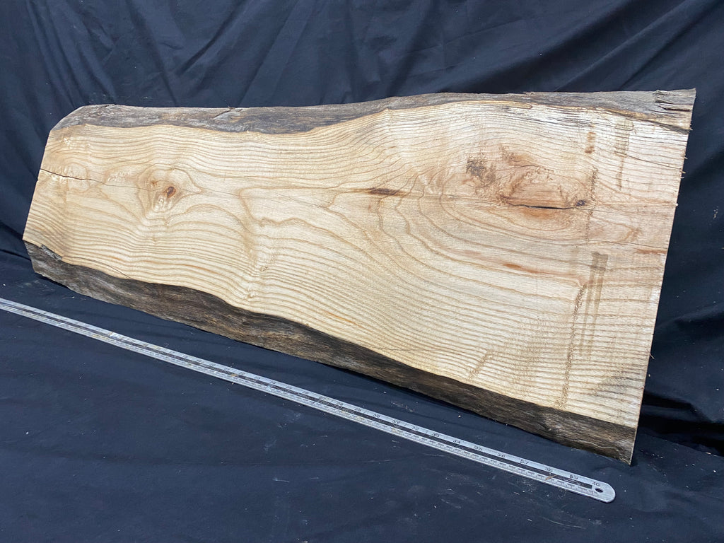 Hardwood ash, plank, 1069 L x 434 W x 39 D mm     (340)
